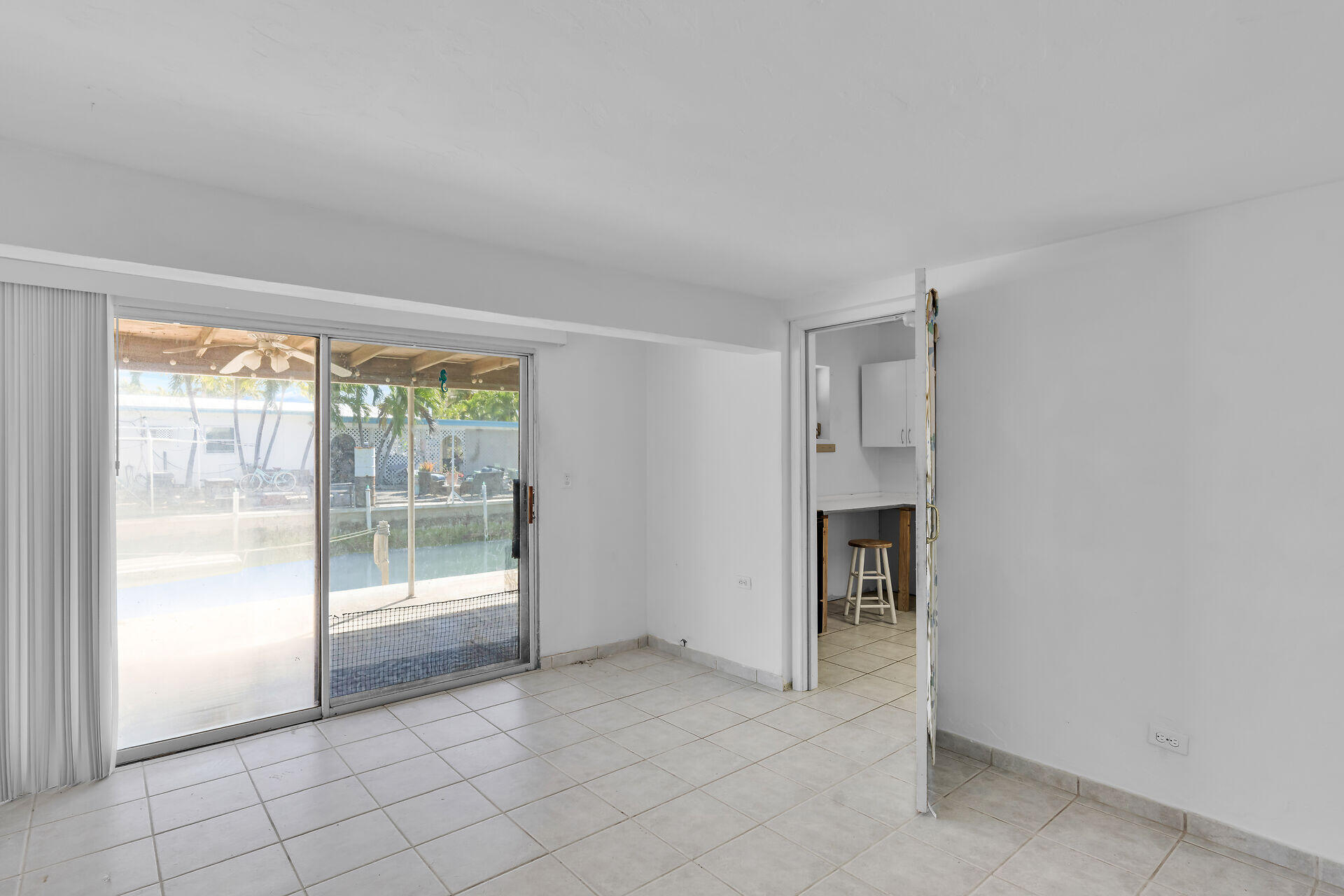798 96th Street Property Photo 18