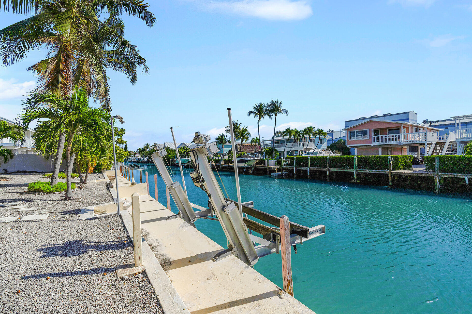 105 N Anglers Drive, A & B Property Photo 4