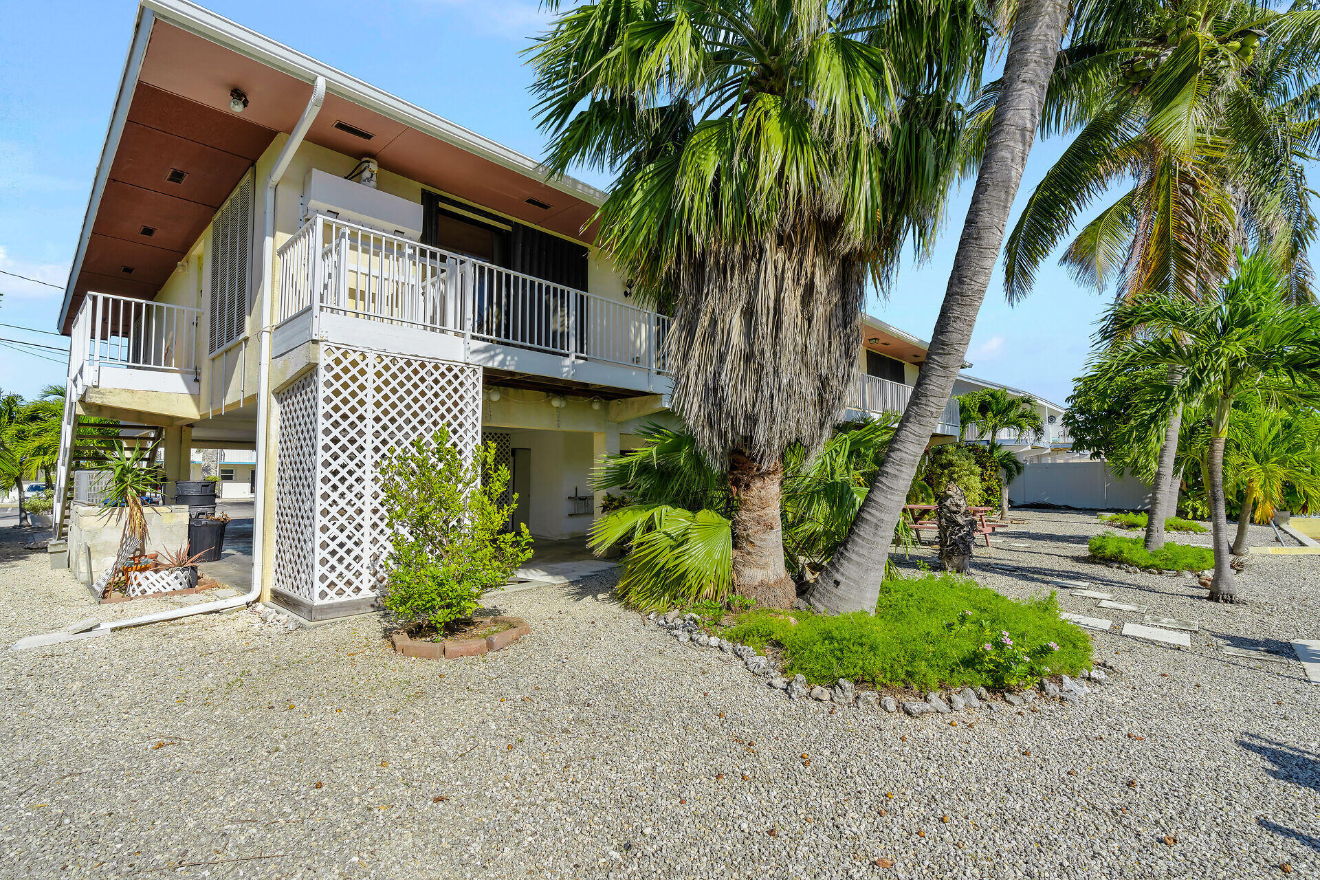 105 N Anglers Drive, A & B Property Photo 10