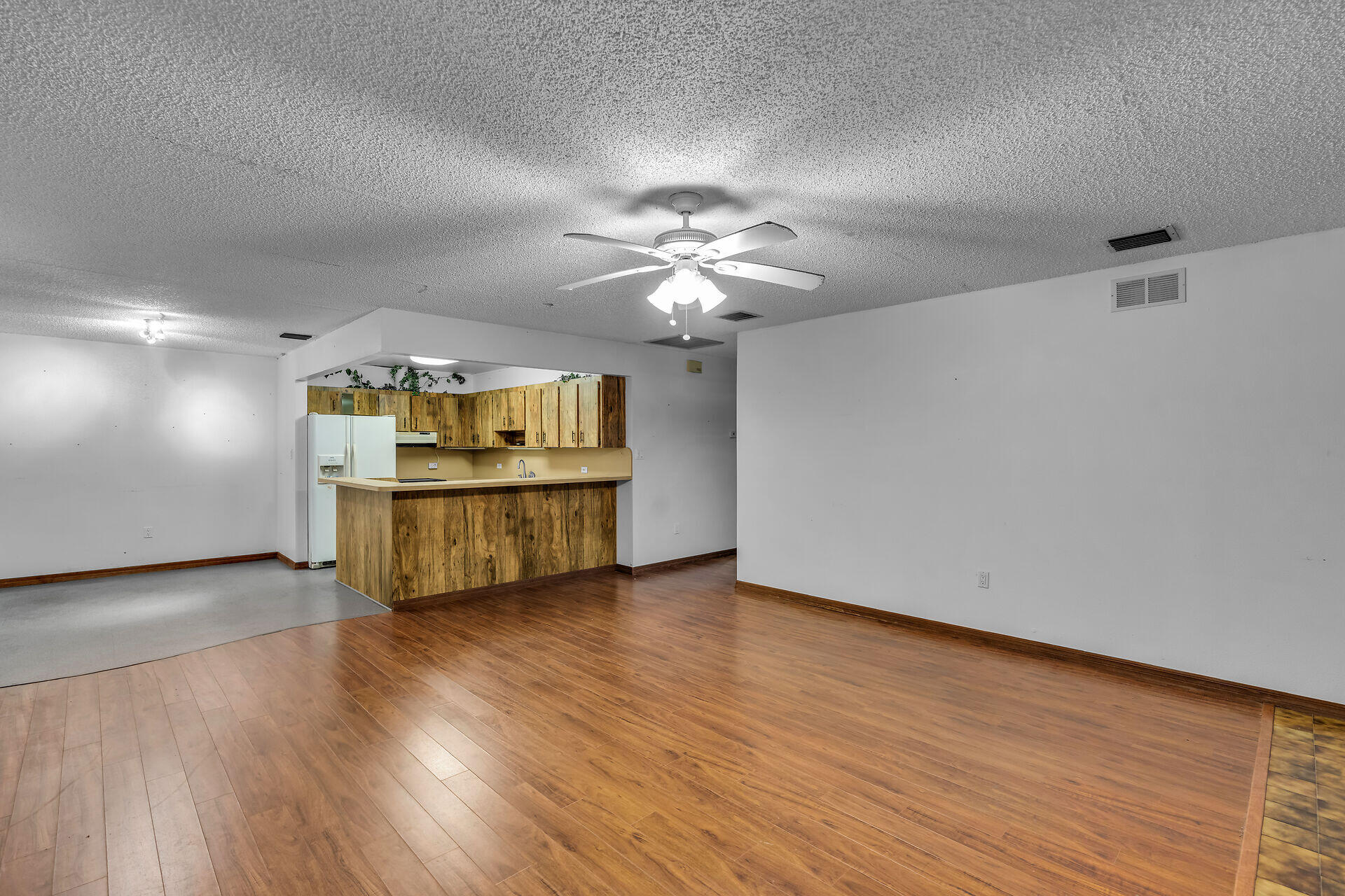 105 N Anglers Drive, A & B Property Photo 12