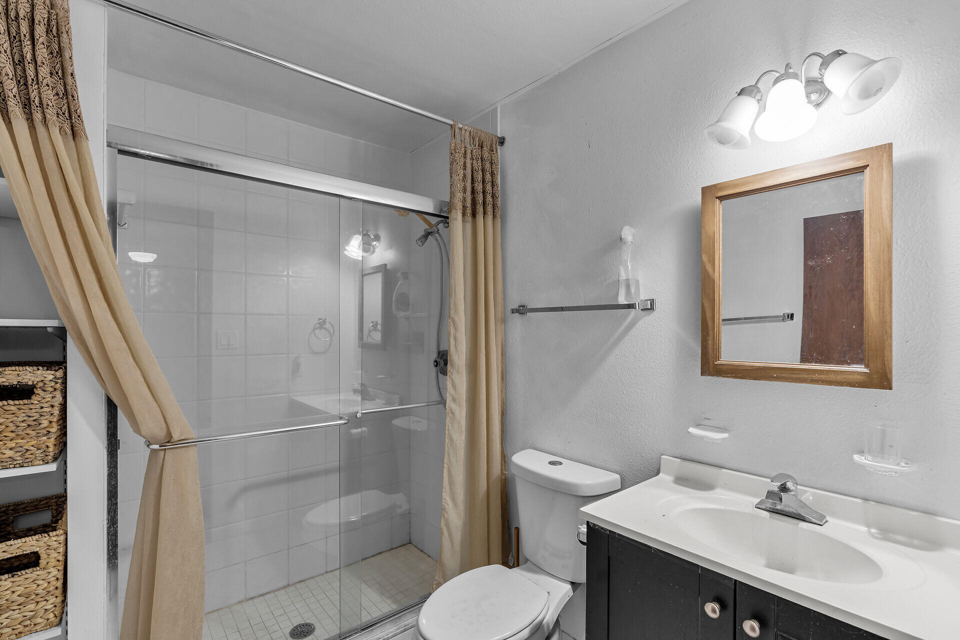 105 N Anglers Drive, A & B Property Photo 40