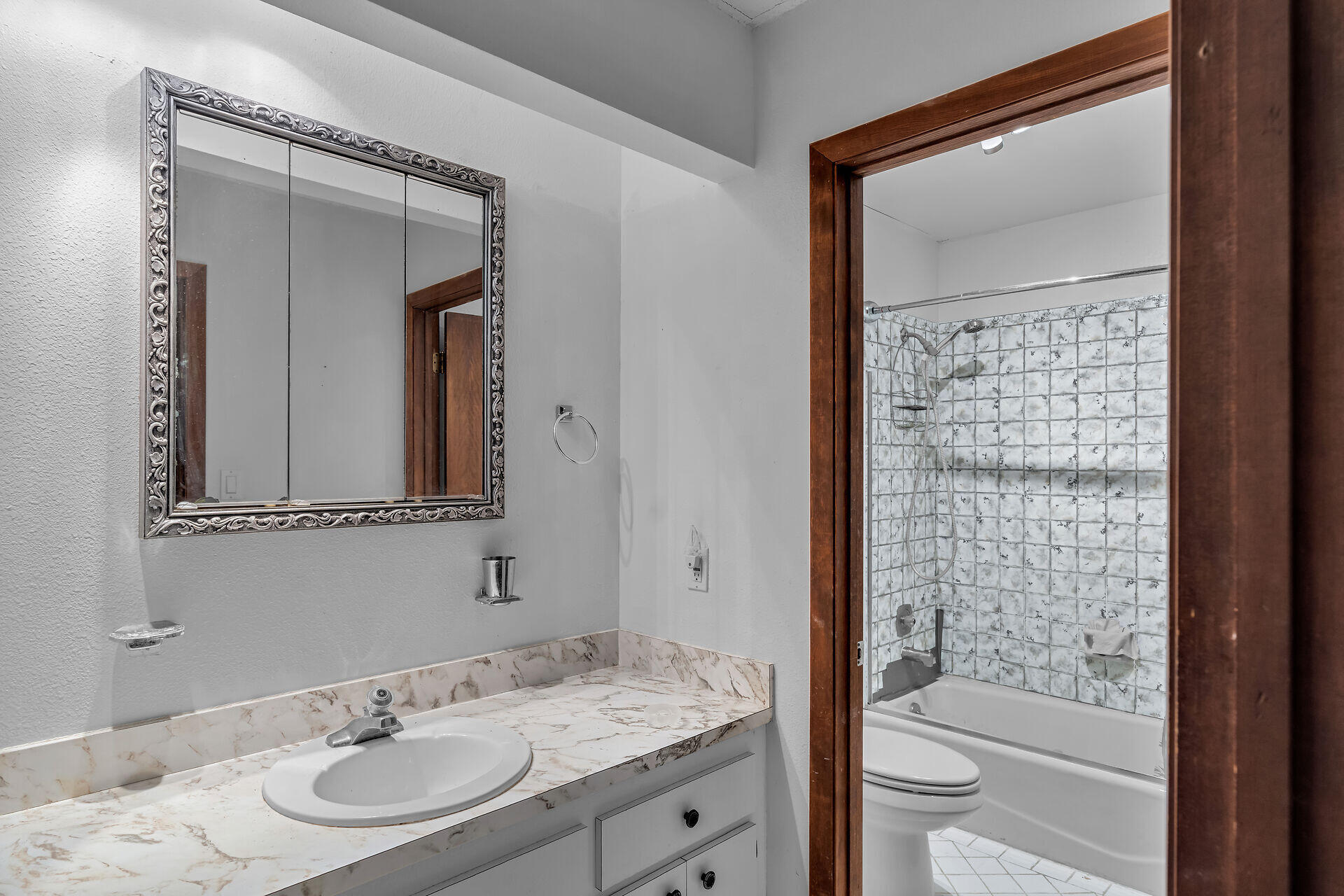 105 N Anglers Drive, A & B Property Photo 42