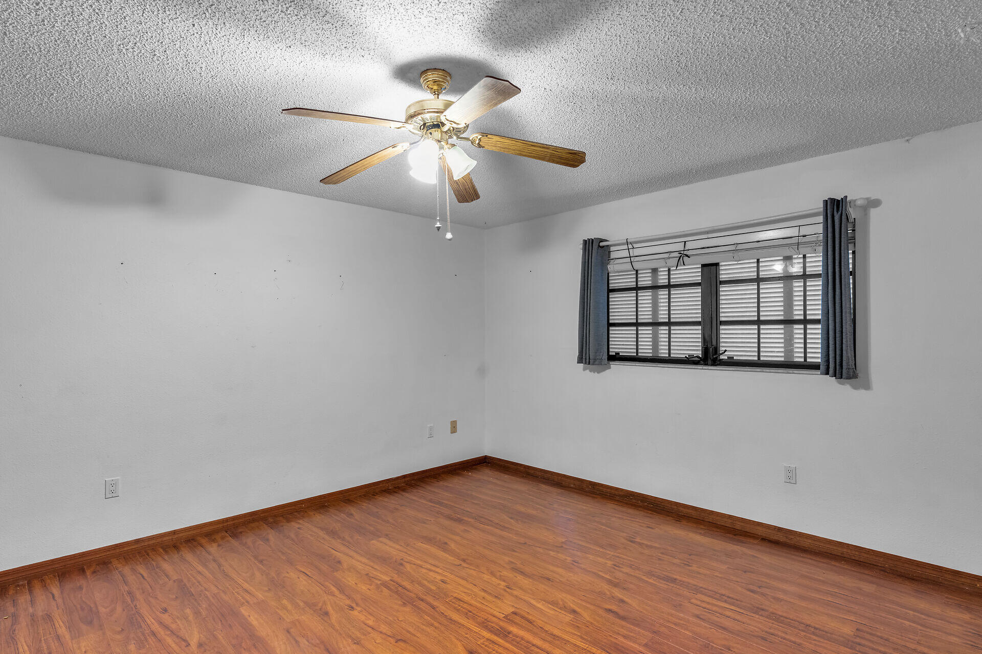 105 N Anglers Drive, A & B Property Photo 43