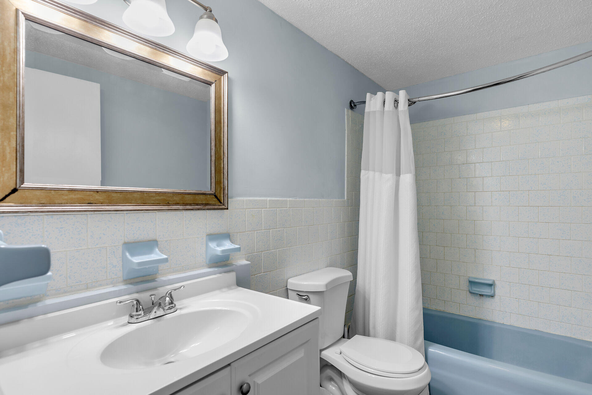 241 & 251 5th Street Property Photo 26