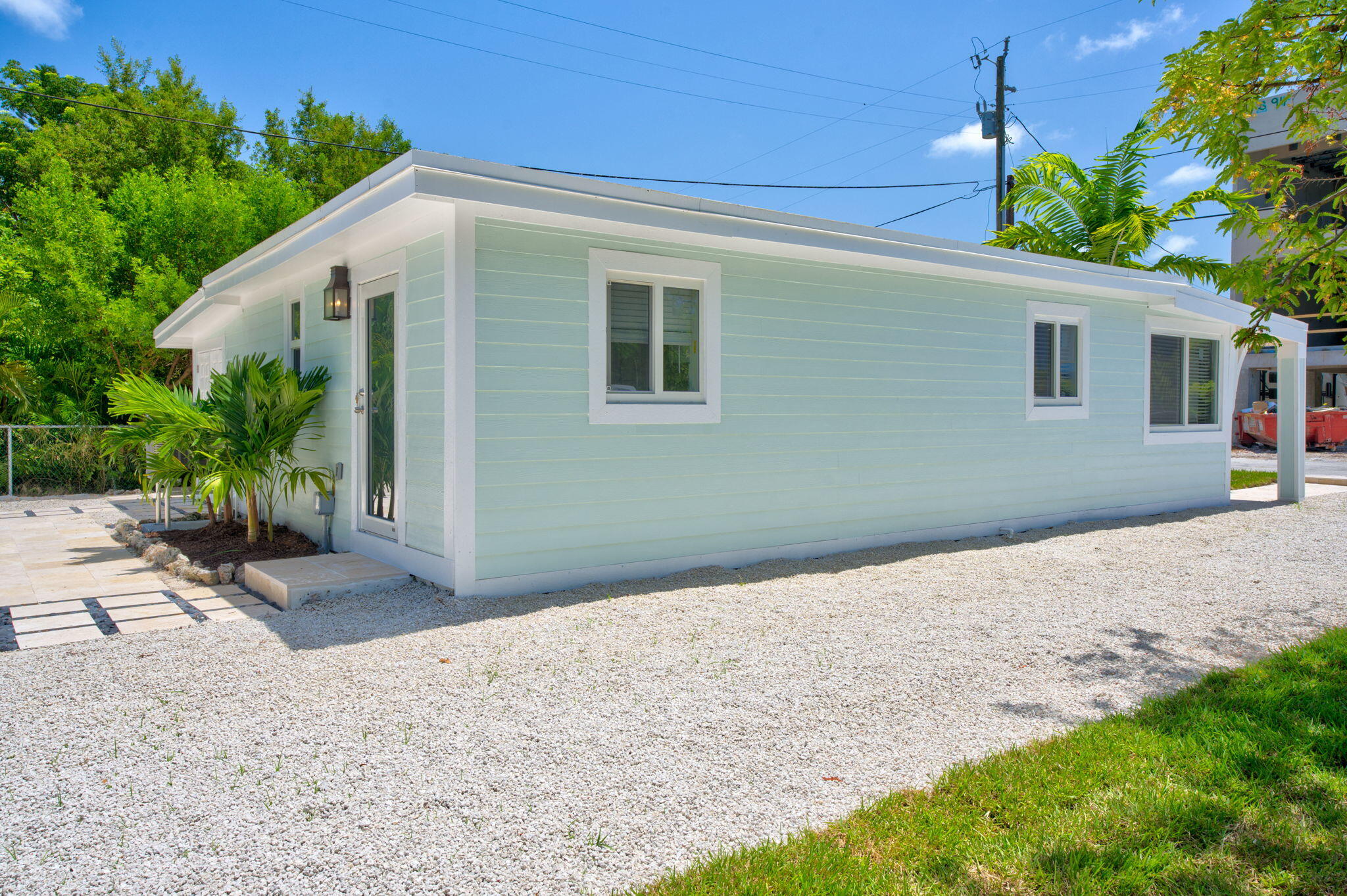 15 Seaside Avenue Property Photo 3