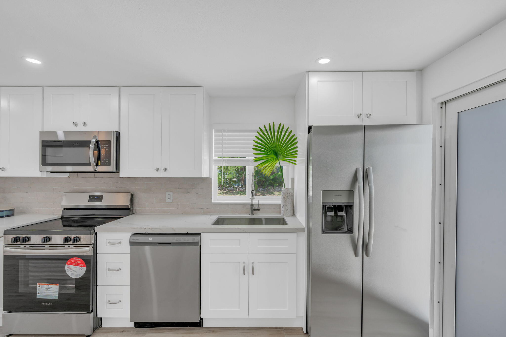 15 Seaside Avenue Property Photo 16