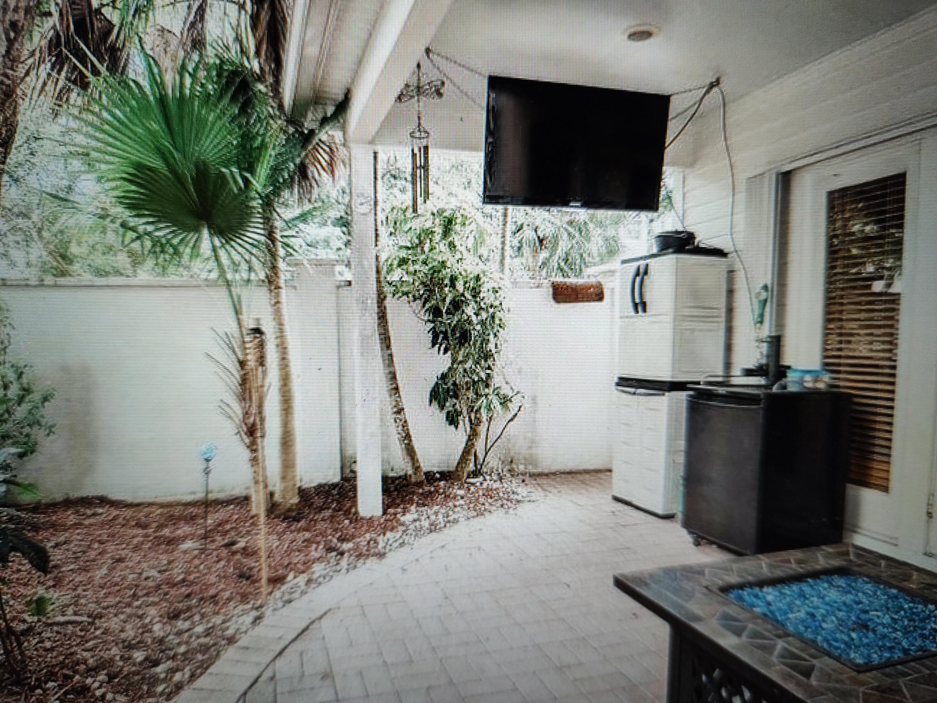 234 Golf Club Drive Property Photo 9