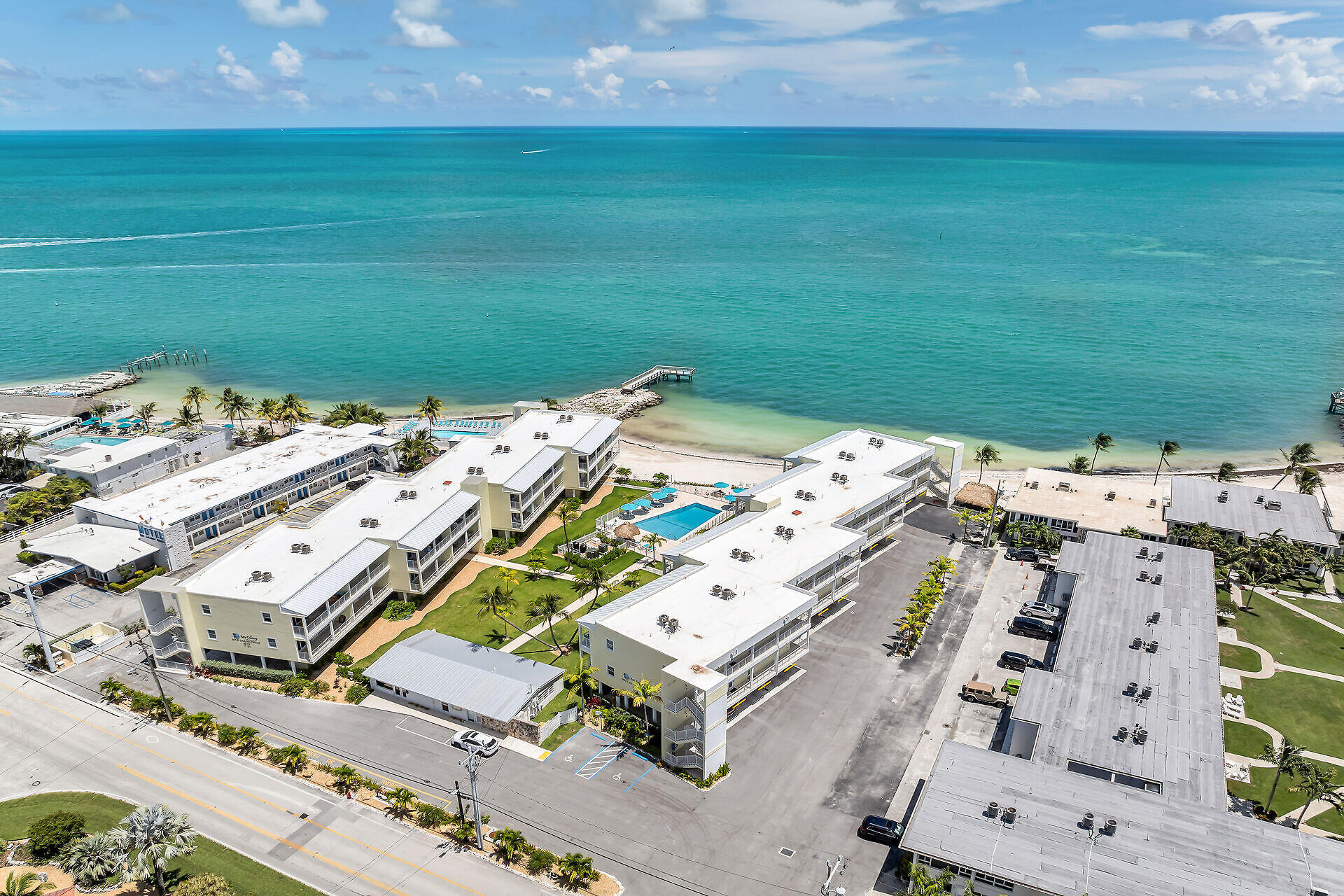501 E Ocean Drive, 17 Property Photo 11