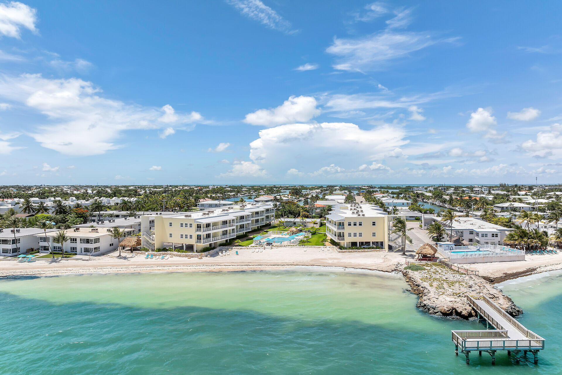 501 E Ocean Drive, 17 Property Photo 16