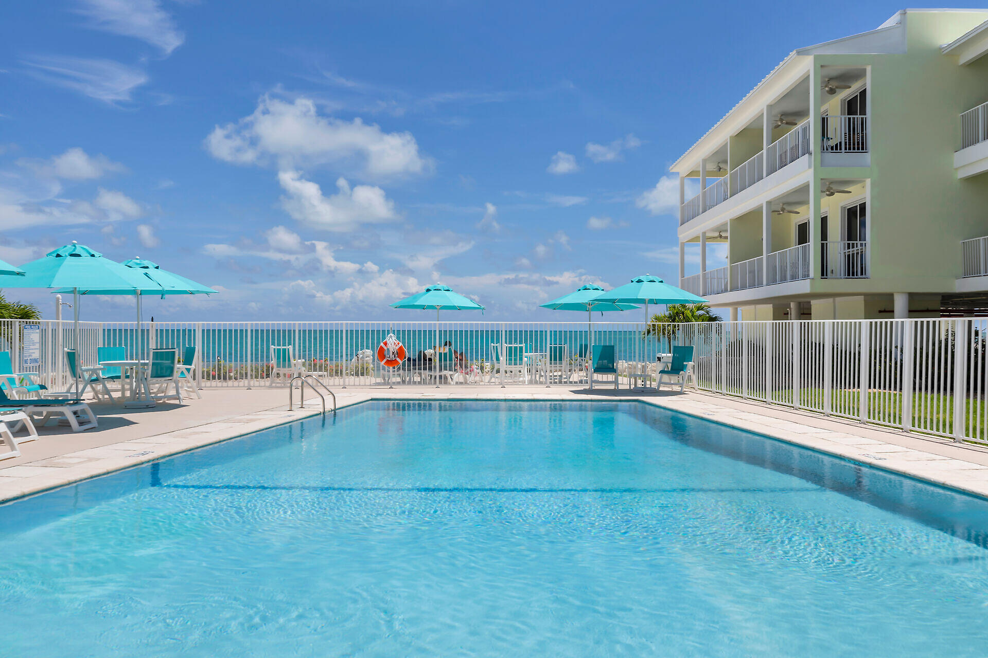 501 E Ocean Drive, 17 Property Photo 18