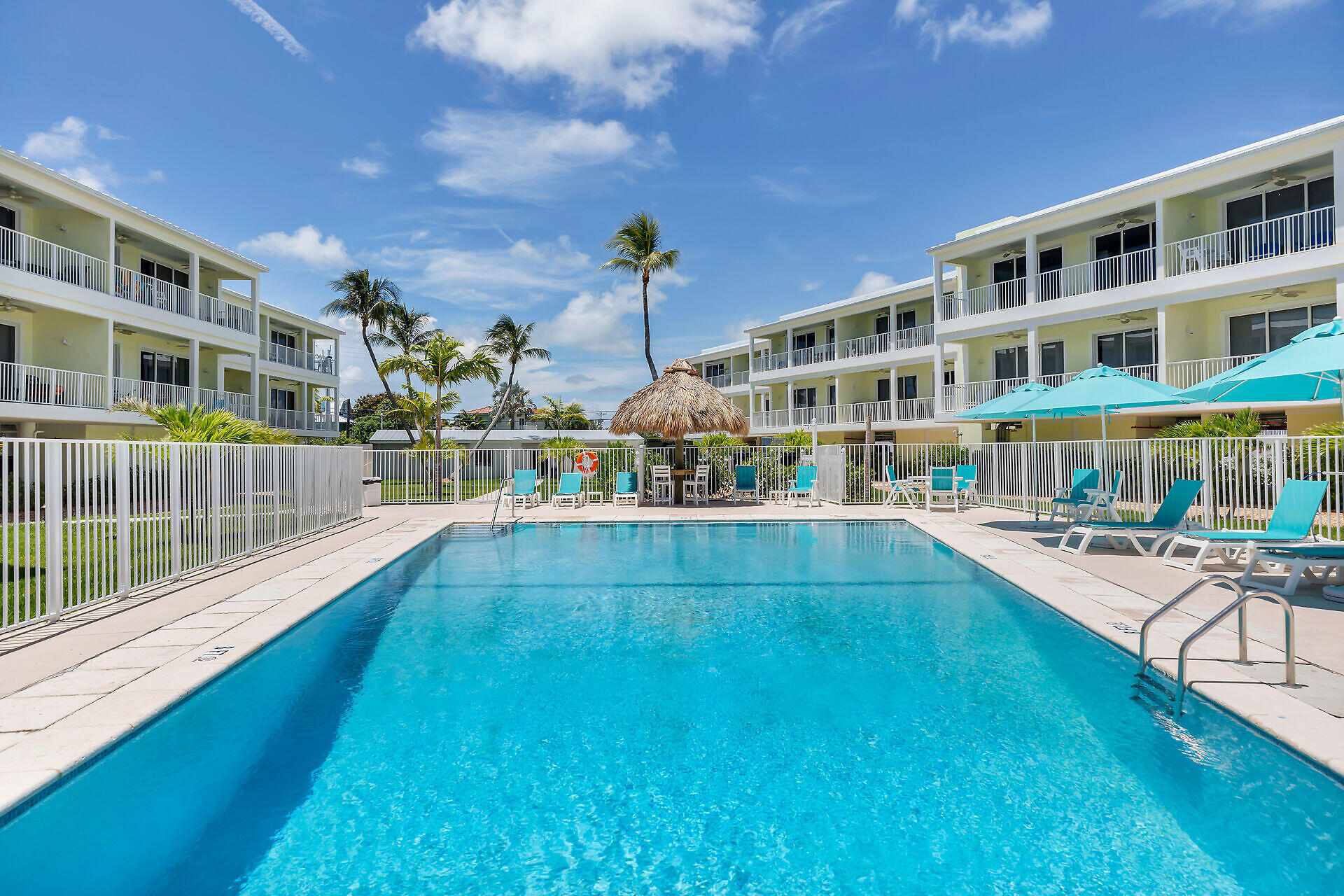 501 E Ocean Drive, 17 Property Photo 20