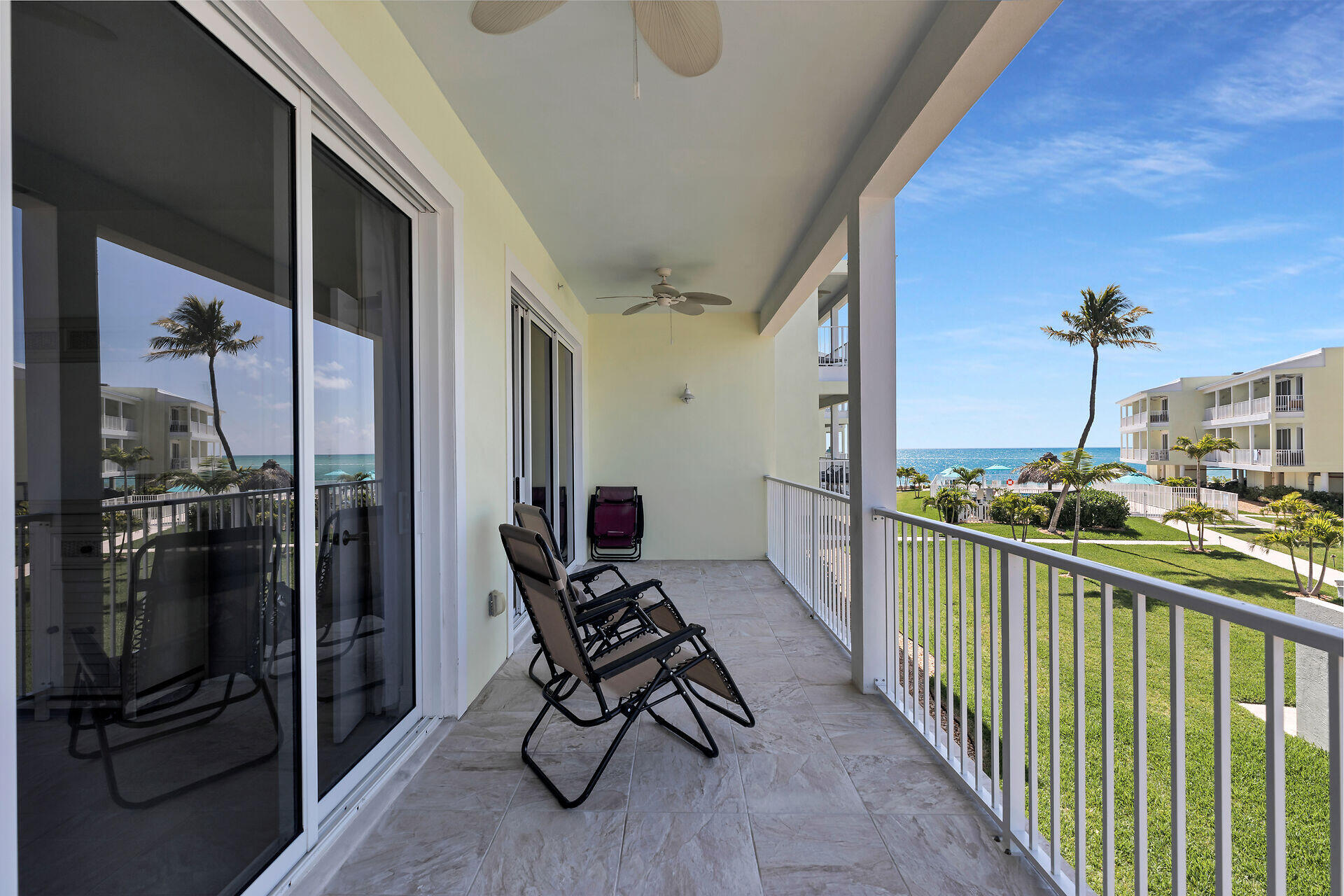 501 E Ocean Drive, 17 Property Photo 28