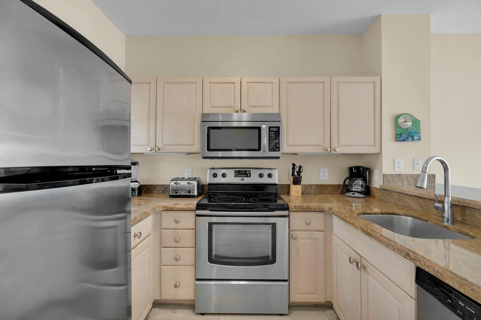 5035 Sunset Village Drive Property Photo 12
