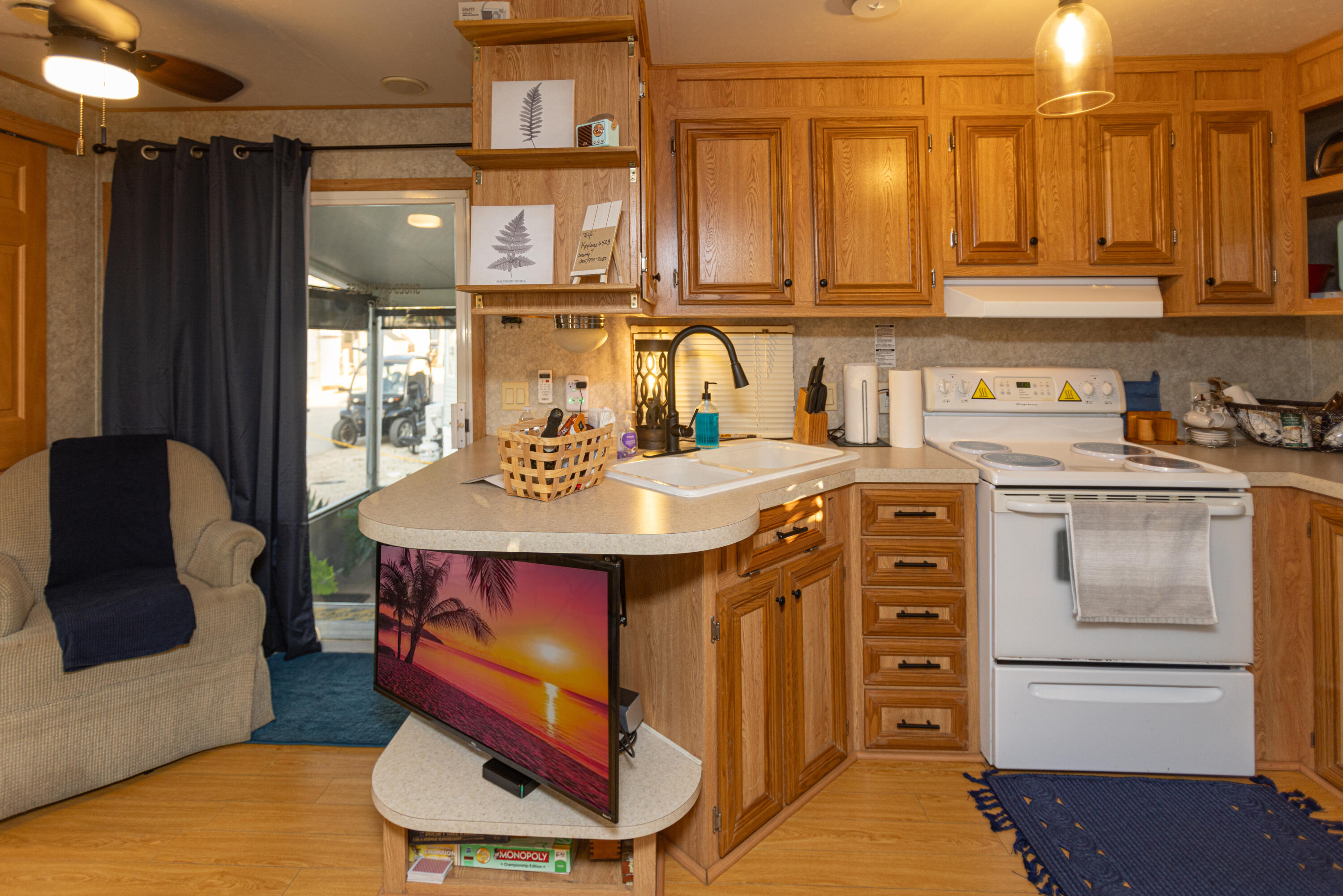 325 Calusa Street, 254 Property Photo 5