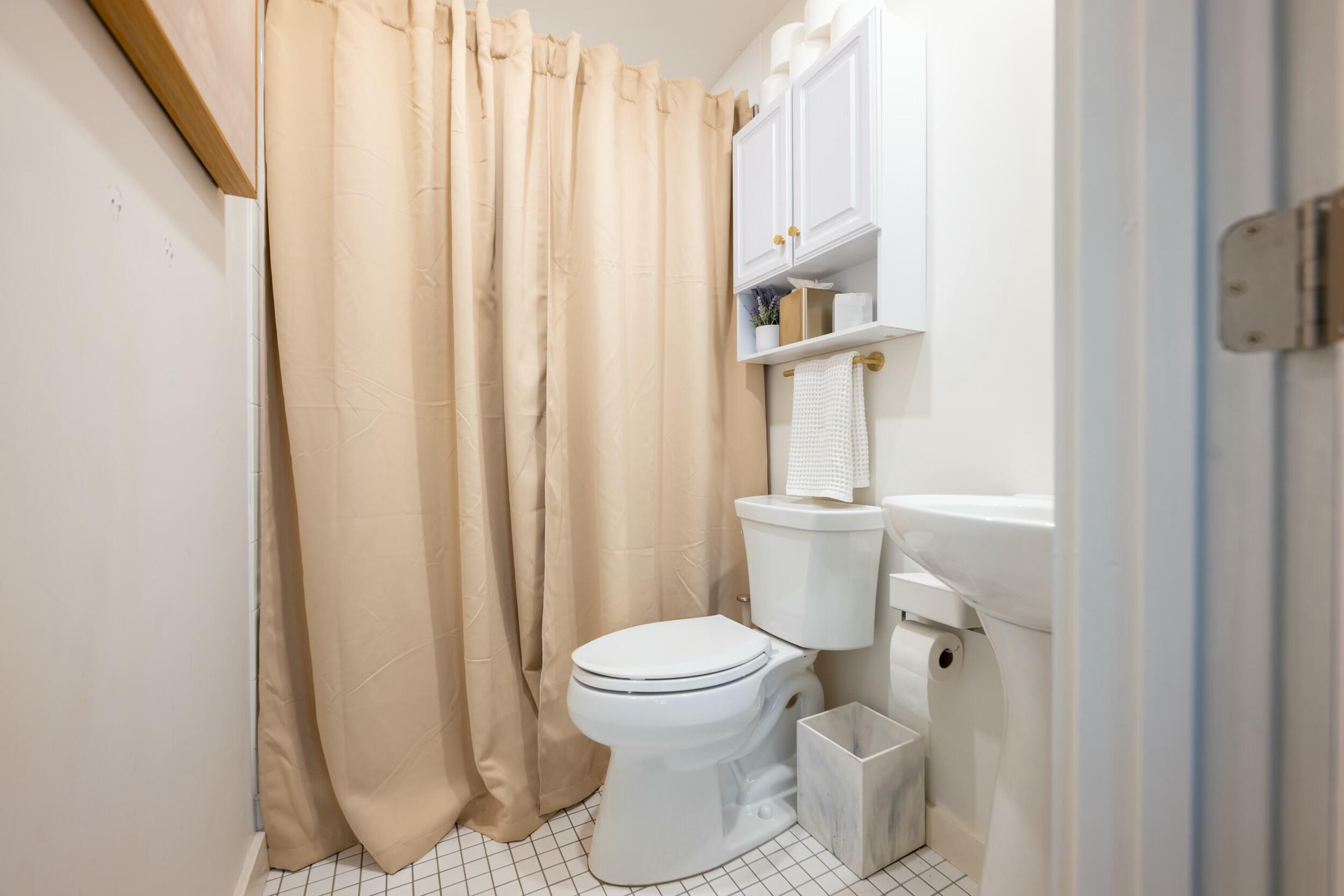 1028-1030 Truman Avenue Property Photo 14
