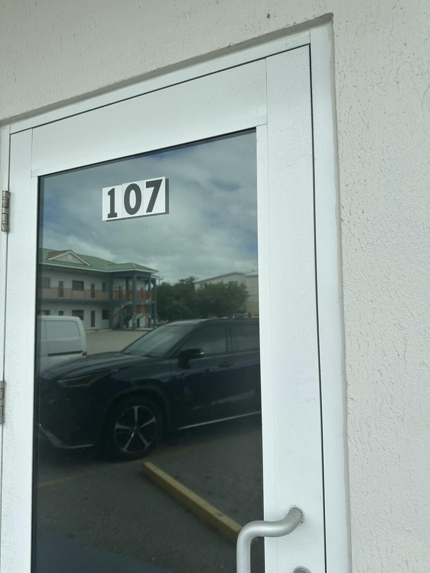11400 Overseas Highway, 106/107 Property Photo