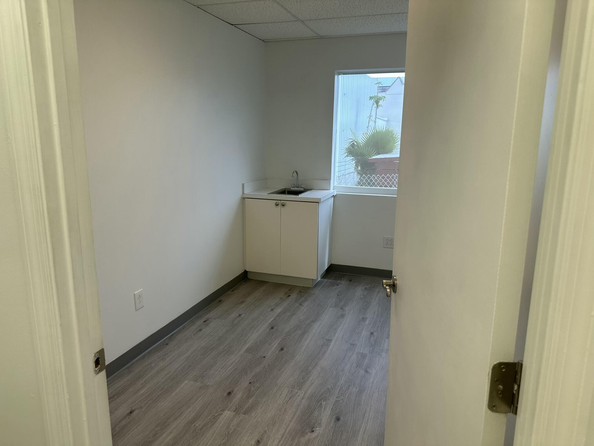 11400 Overseas Highway, 106/107 Property Photo 8