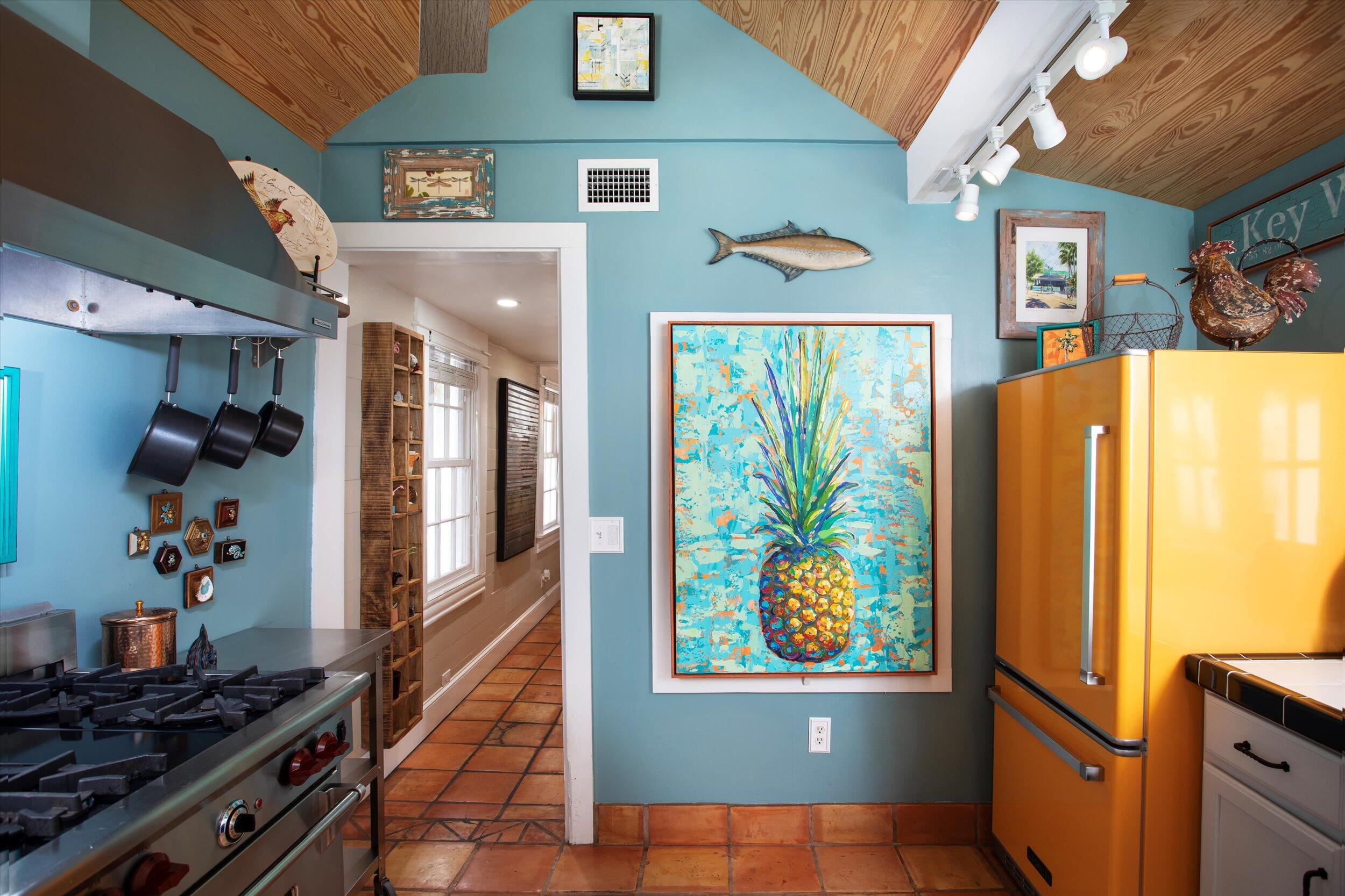 1319 Newton Street Property Photo 12