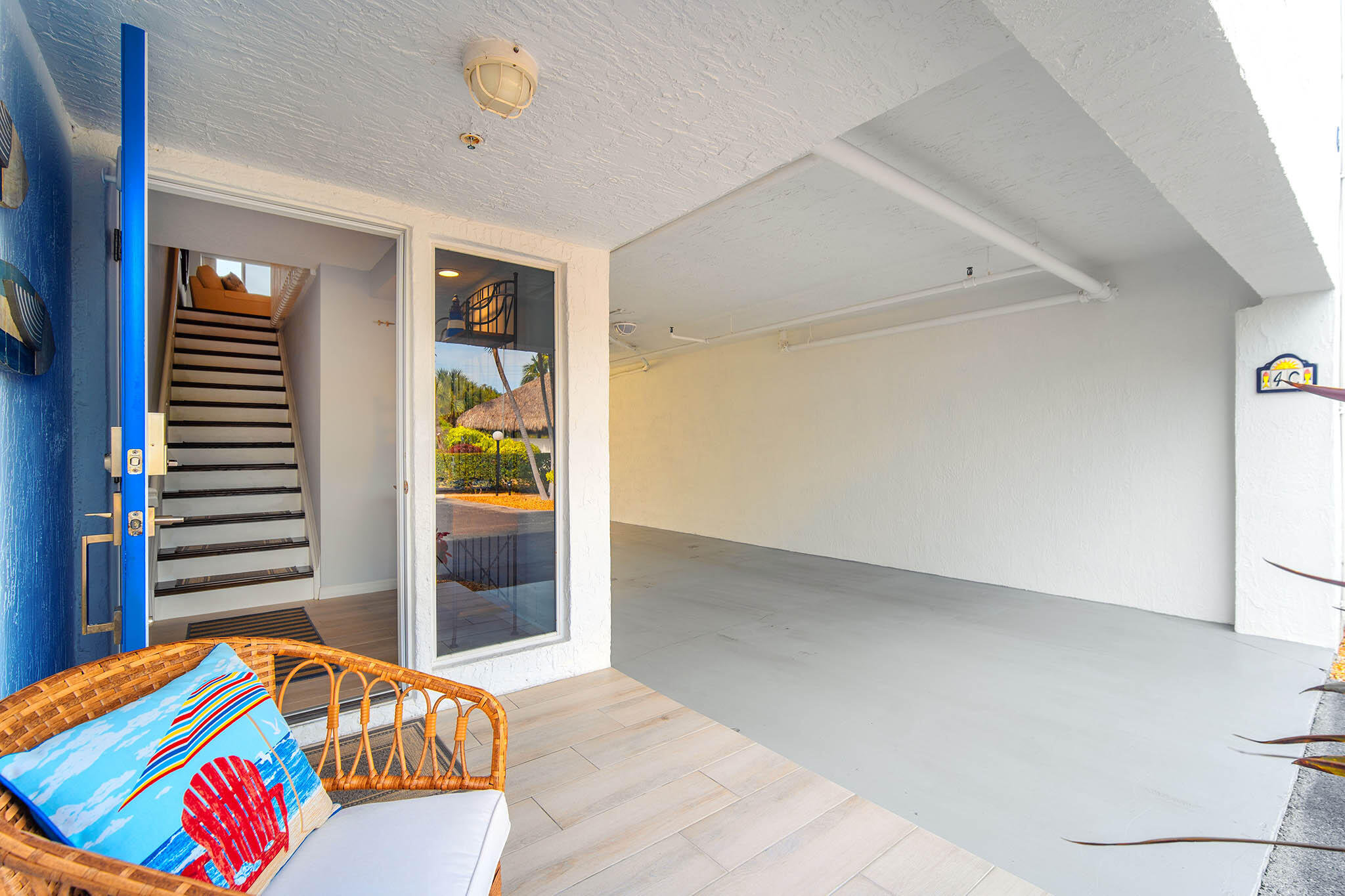 95 Coco Plum Drive, 4c Property Photo 6