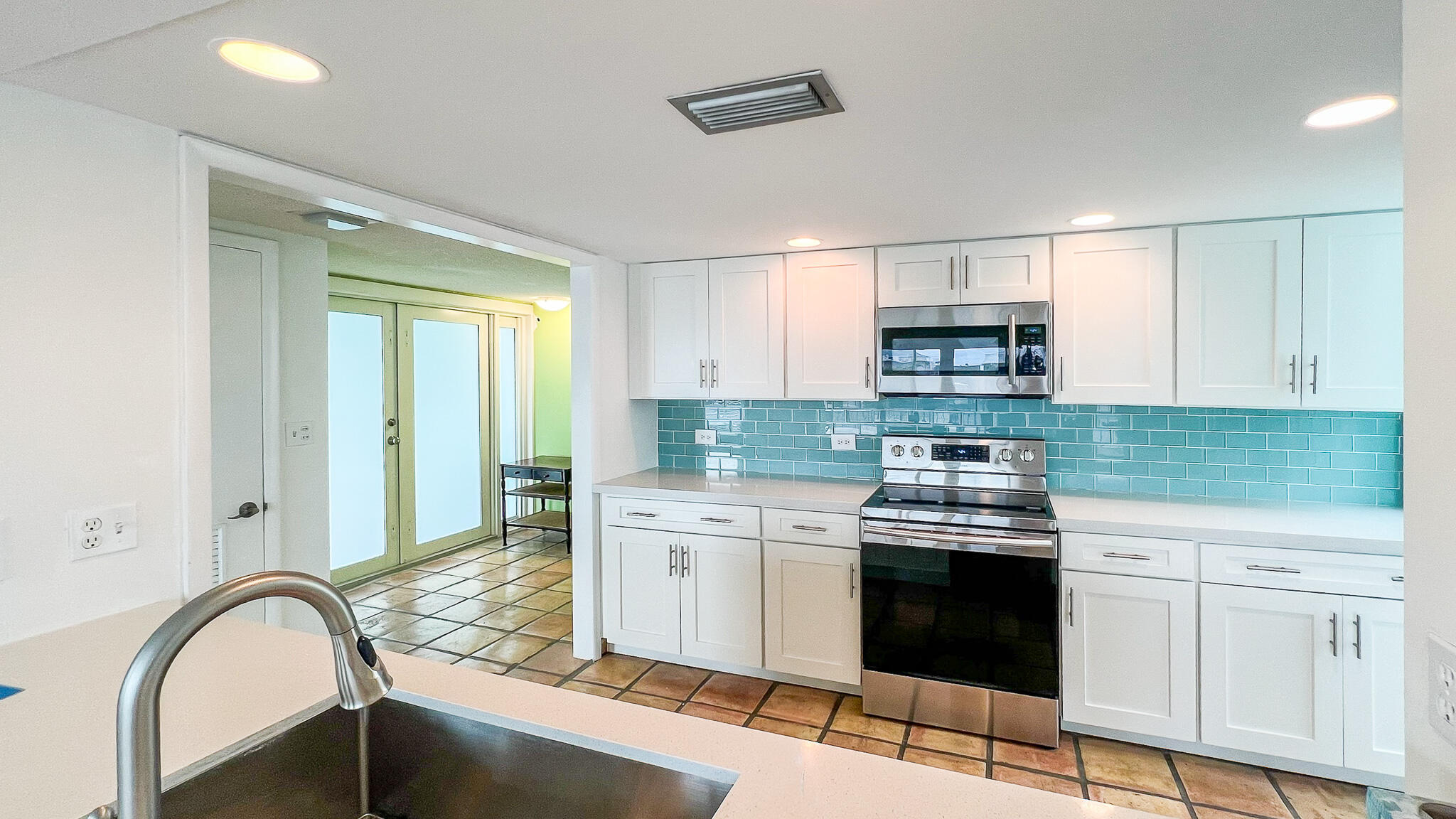 188 Atlantic Boulevard, B Property Photo 7