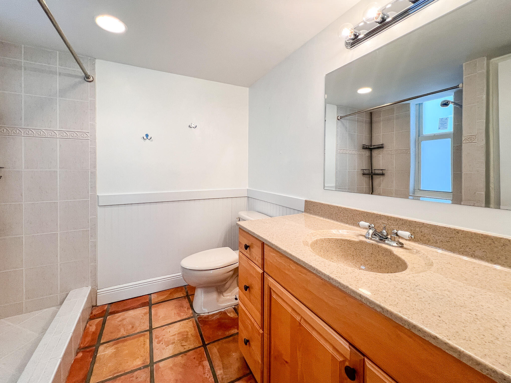 188 Atlantic Boulevard, B Property Photo 19