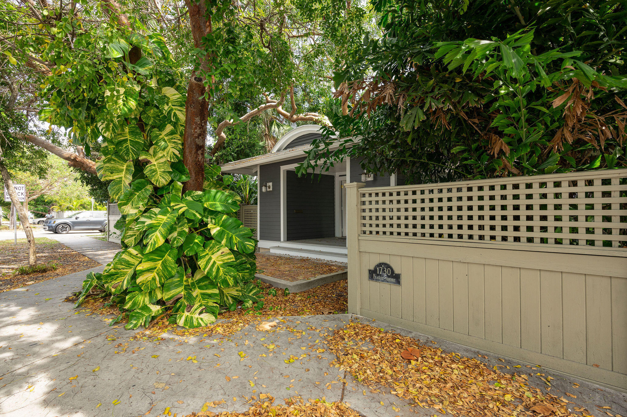 1730 Flagler Avenue Property Photo 5