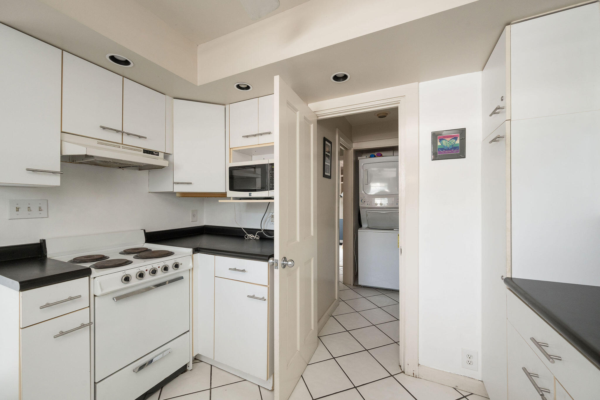 1730 Flagler Avenue Property Photo 16
