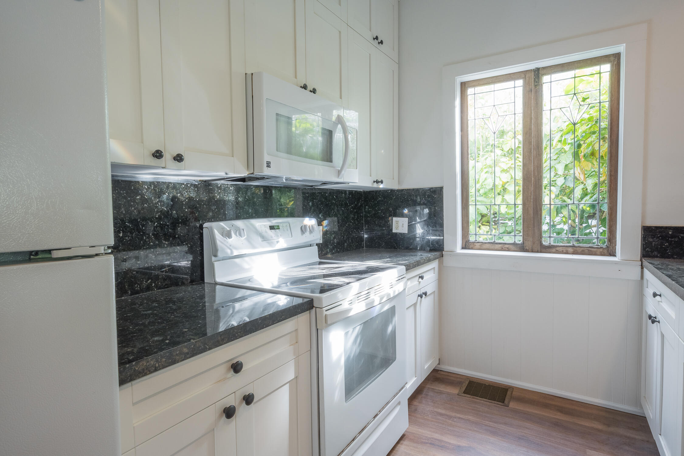 1210 Virginia Street Property Photo 10