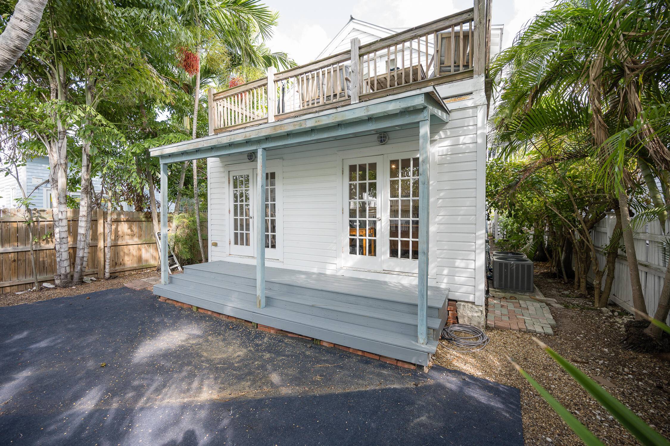1210 Virginia Street Property Photo 14