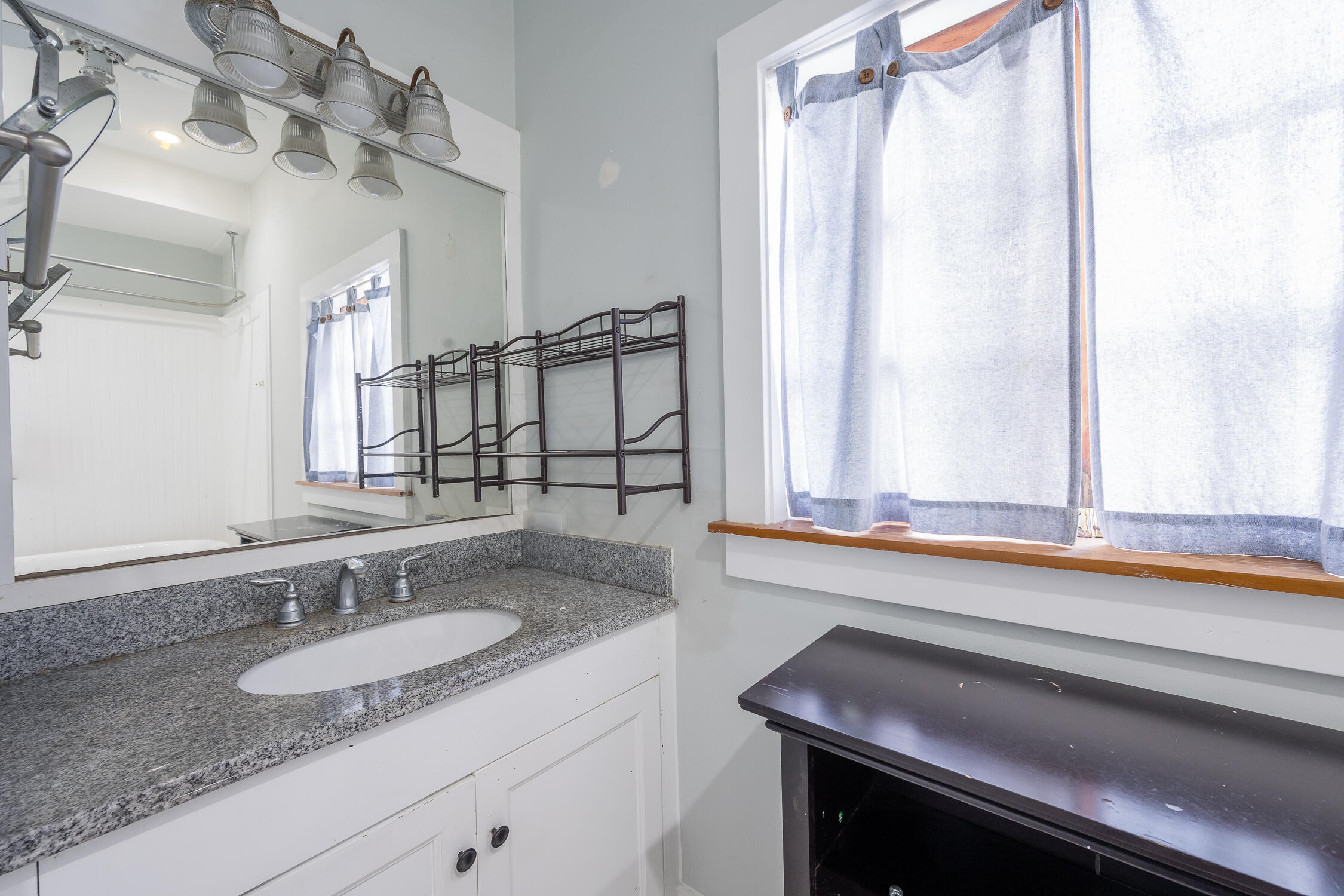 1210 Virginia Street Property Photo 6