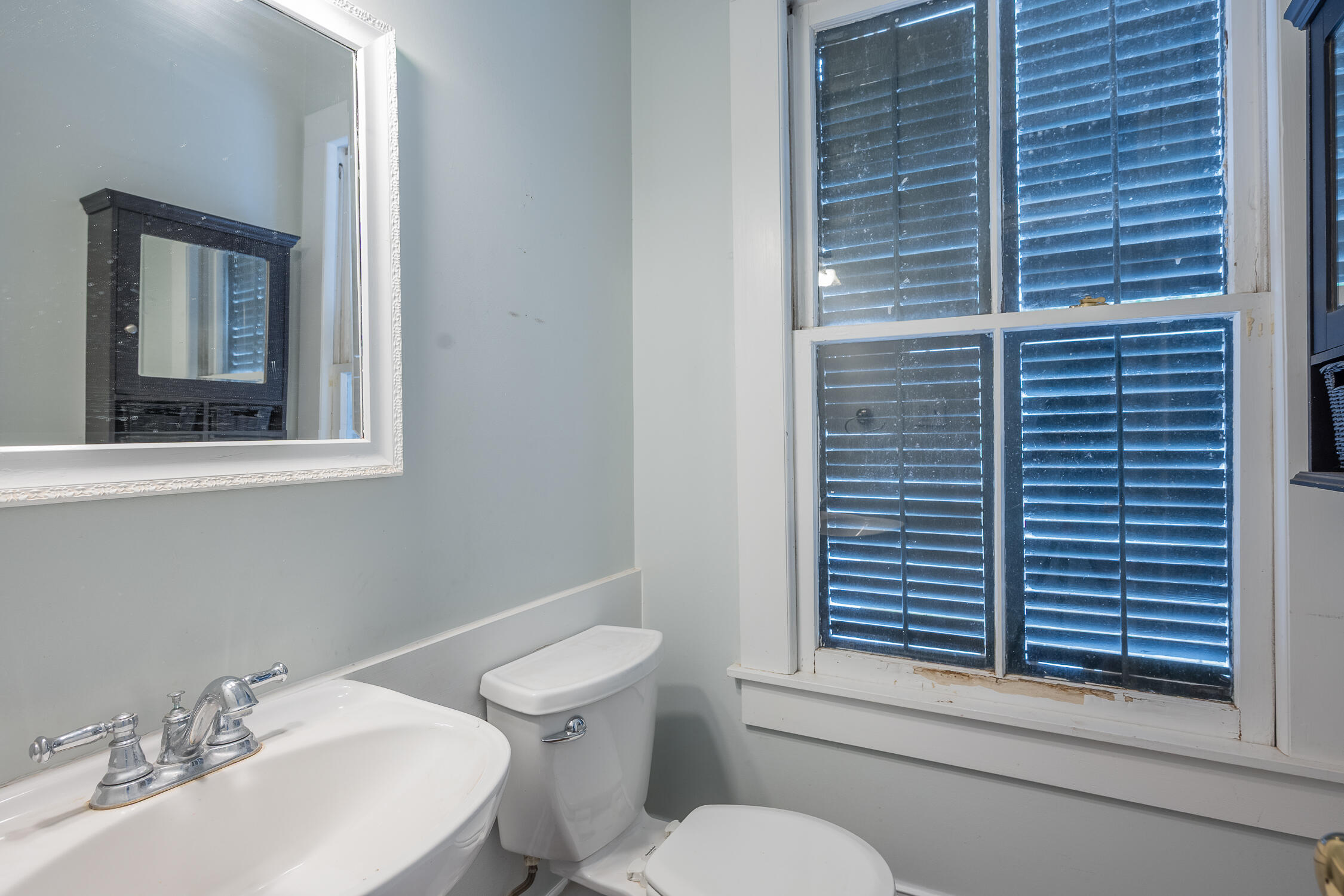 1210 Virginia Street Property Photo 7