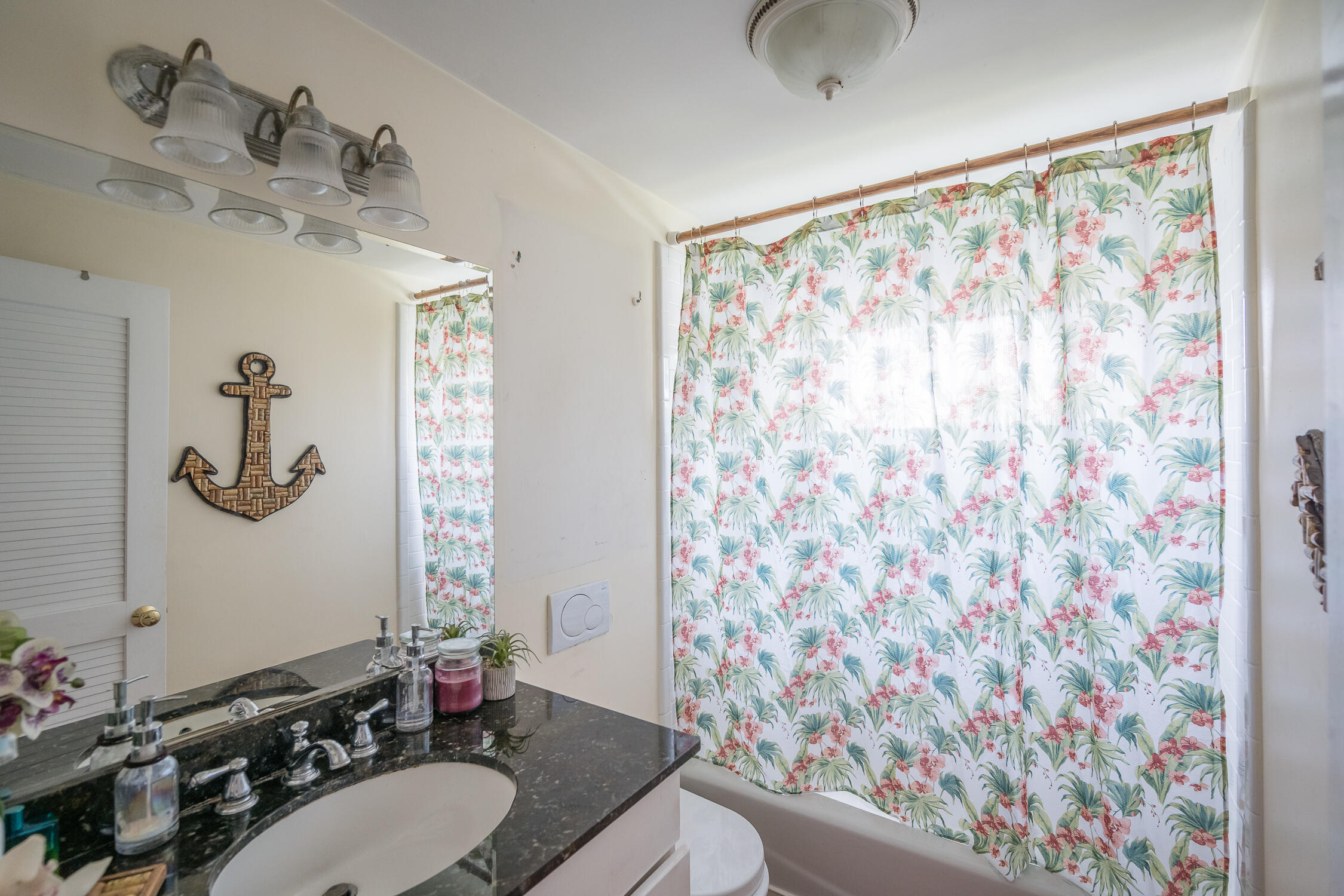 1210 Virginia Street Property Photo 21