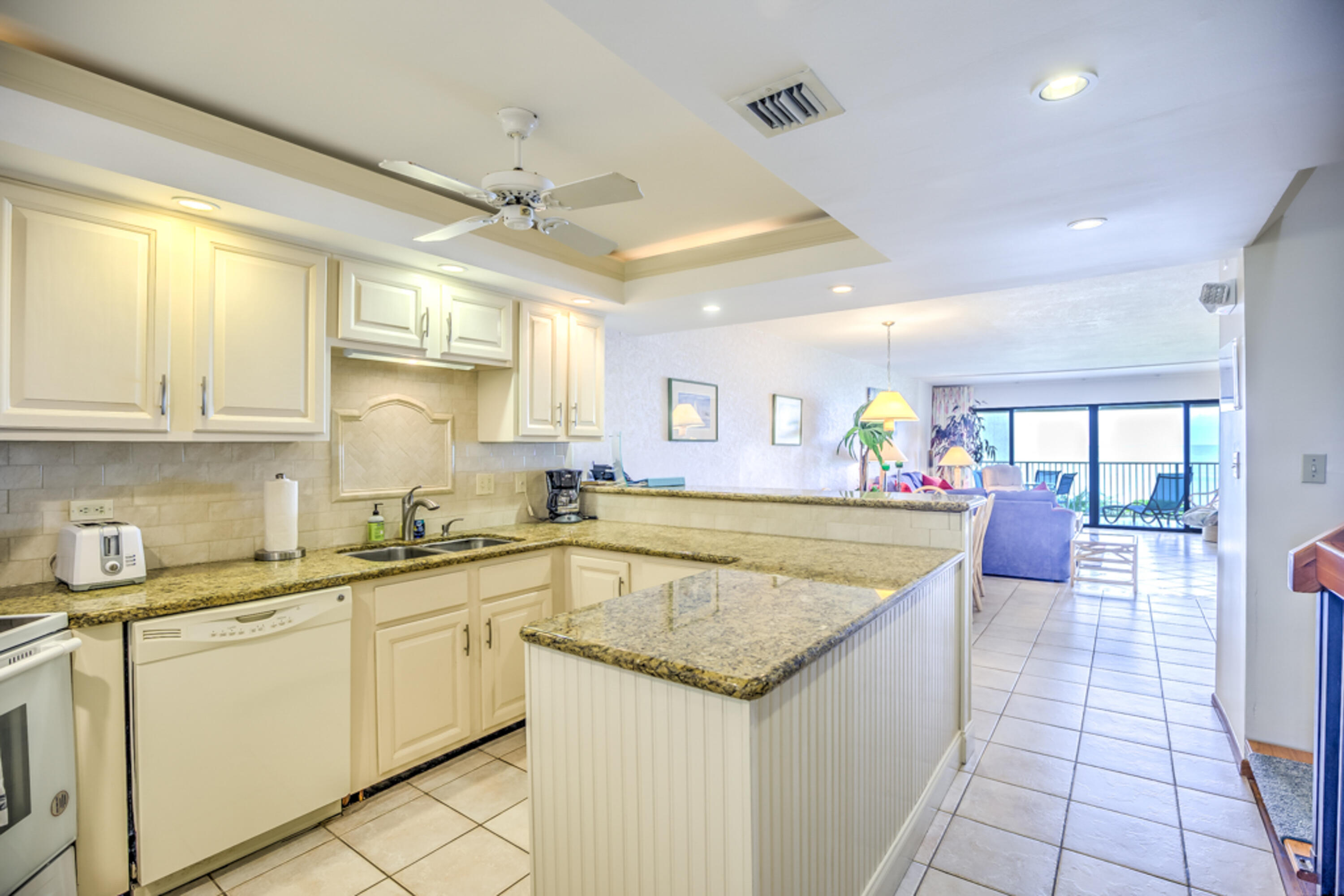 1133 W Ocean Drive 2 Property Photo 10