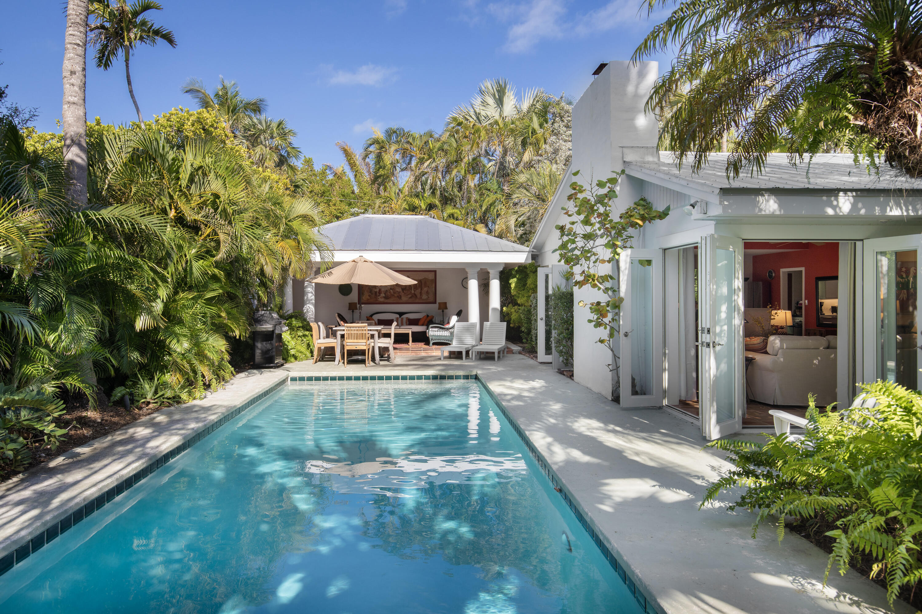 1307 Laird Street Property Photo 3