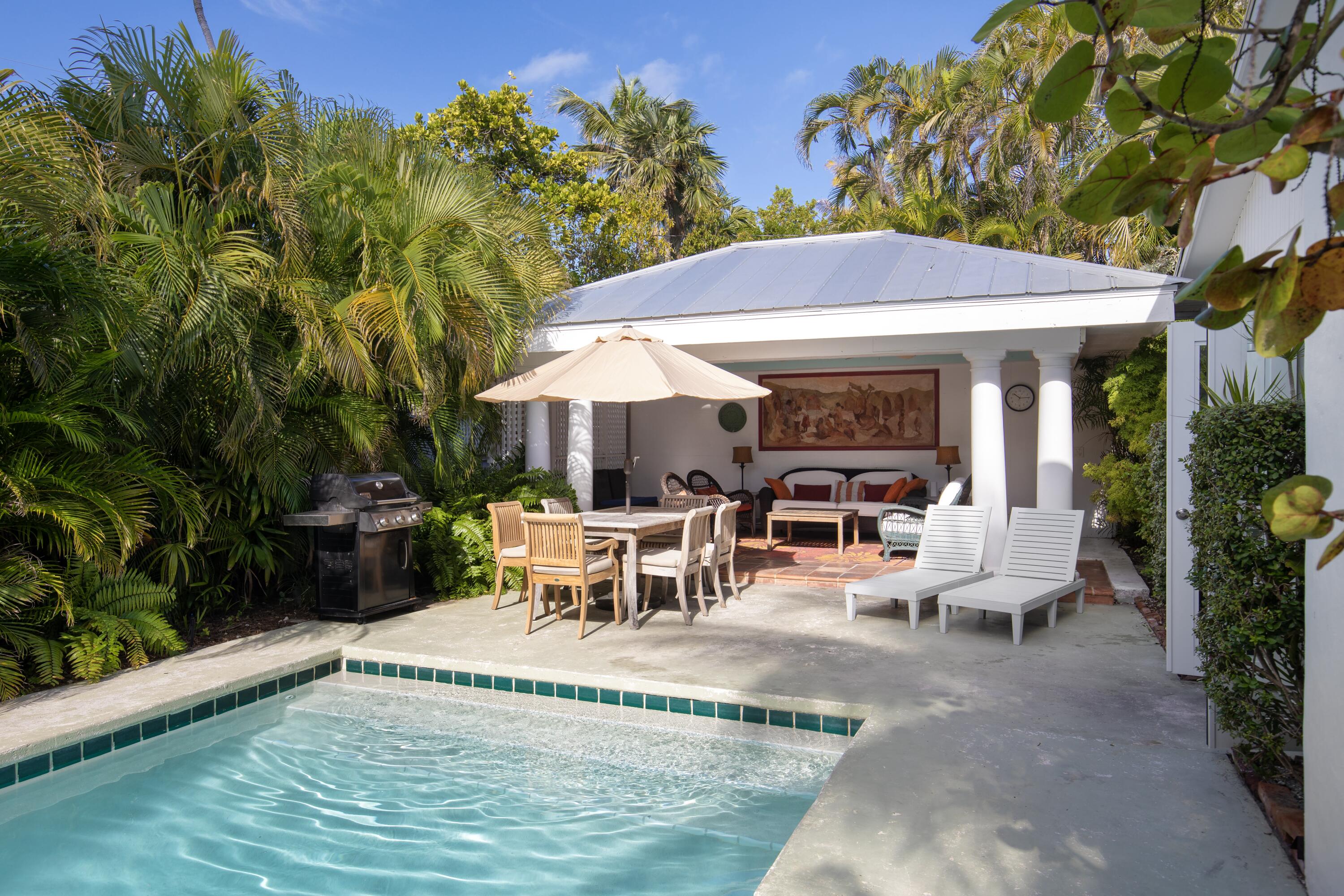 1307 Laird Street Property Photo 16