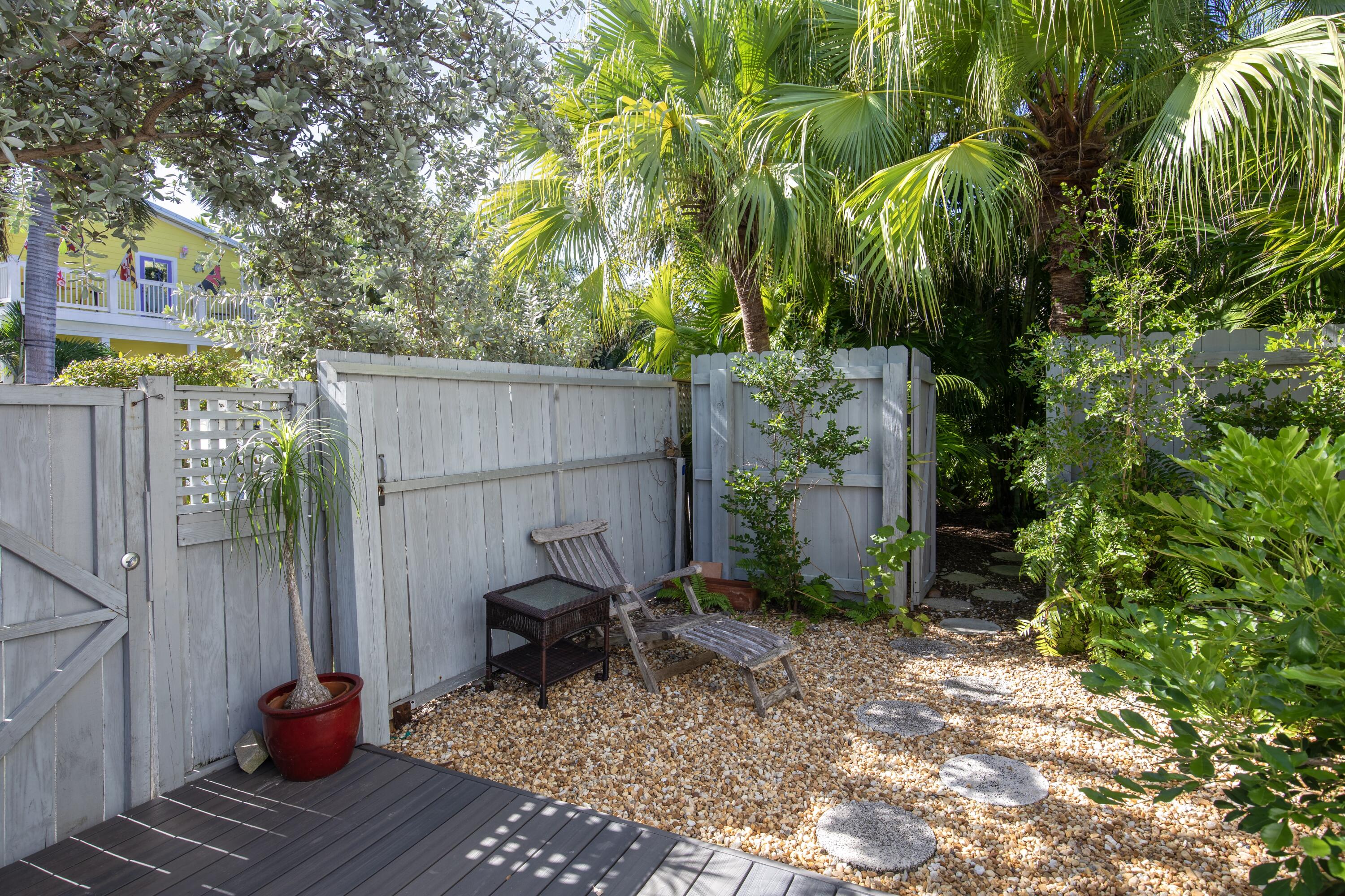 1307 Laird Street Property Photo 37