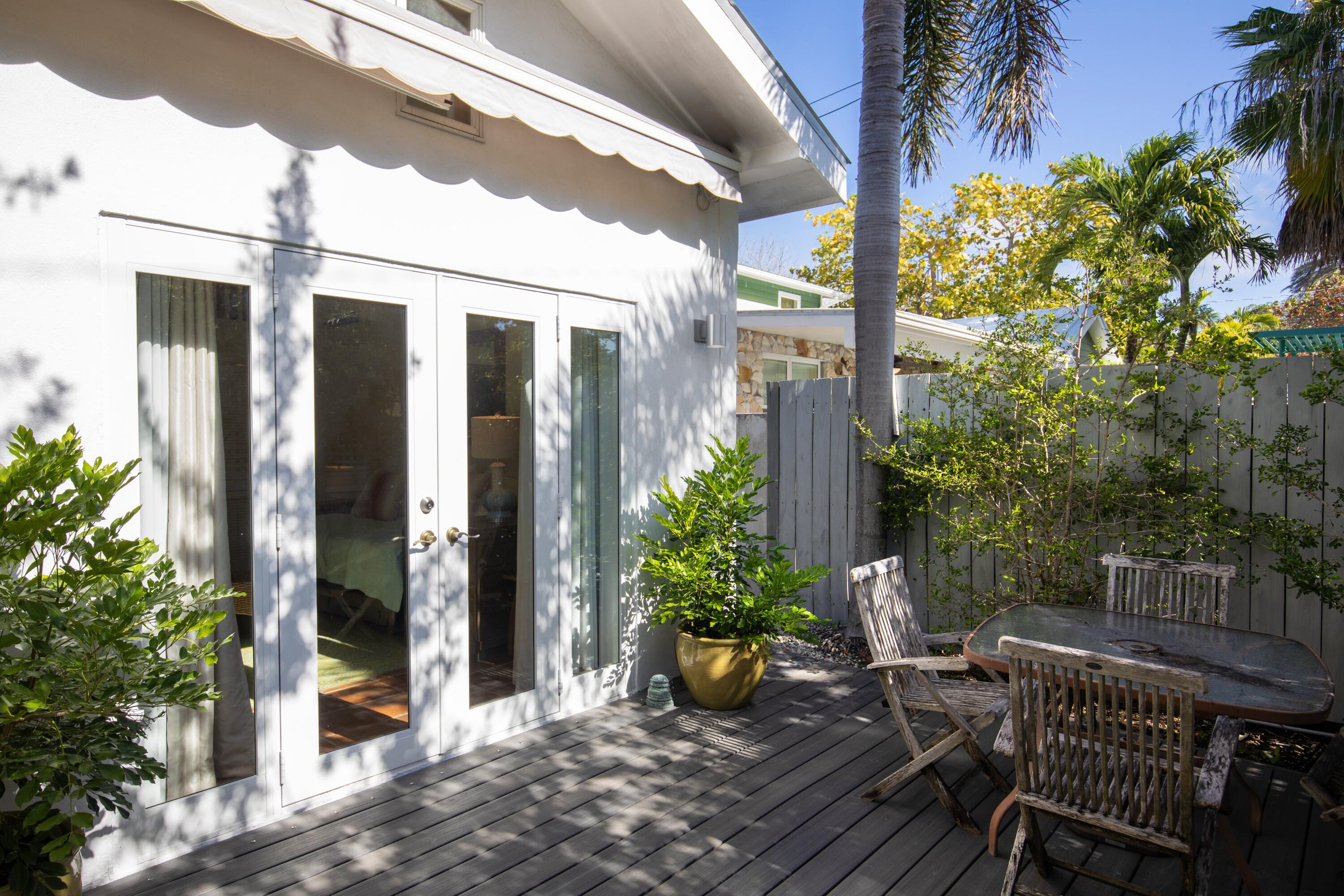1307 Laird Street Property Photo 39