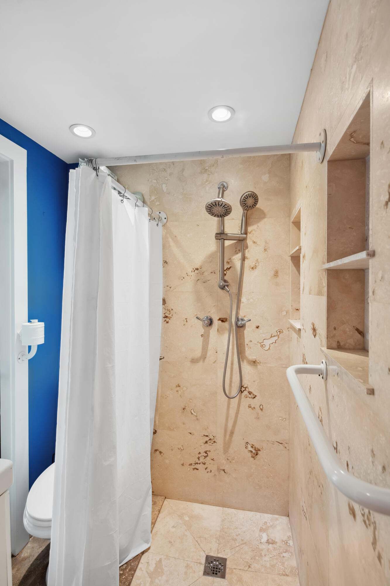 1307 Laird Street Property Photo 45
