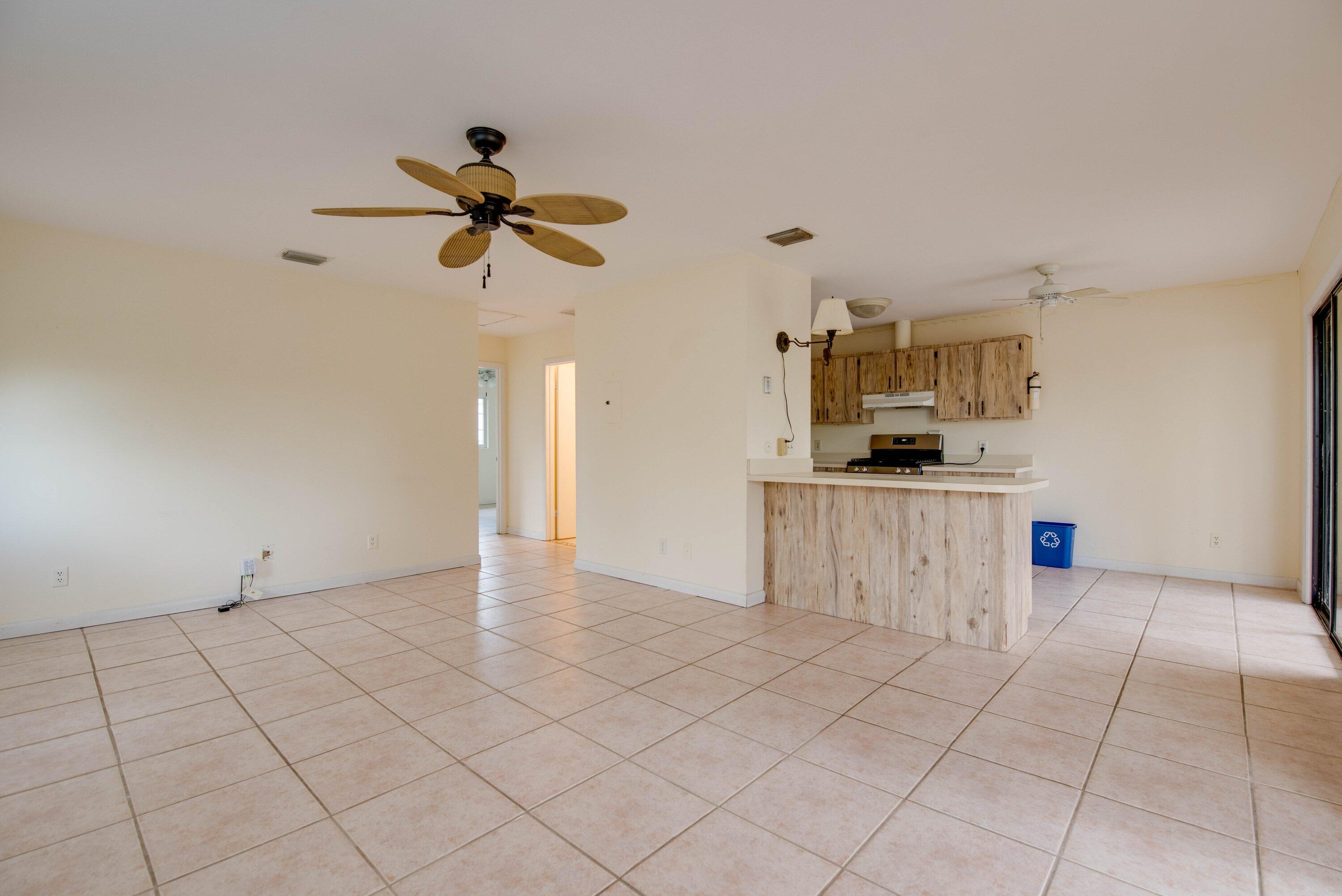 28451 Gulf Boulevard Property Photo 4