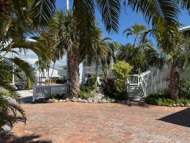 17022 Starfish Lane W Property Photo 9