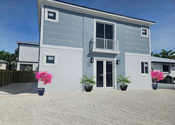7 Orange Drive Property Photo 2