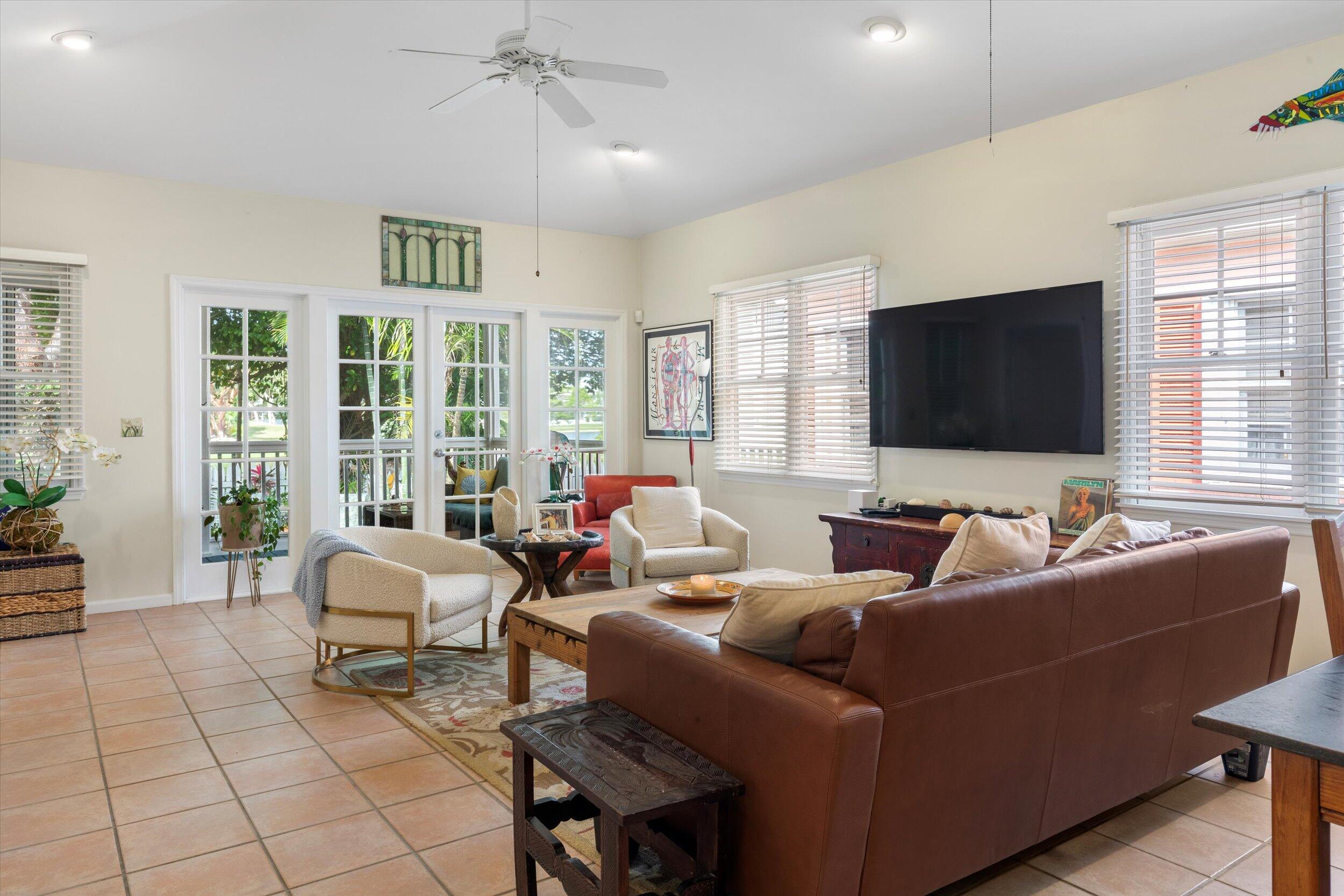 26 Spoonbill Way Property Photo 17