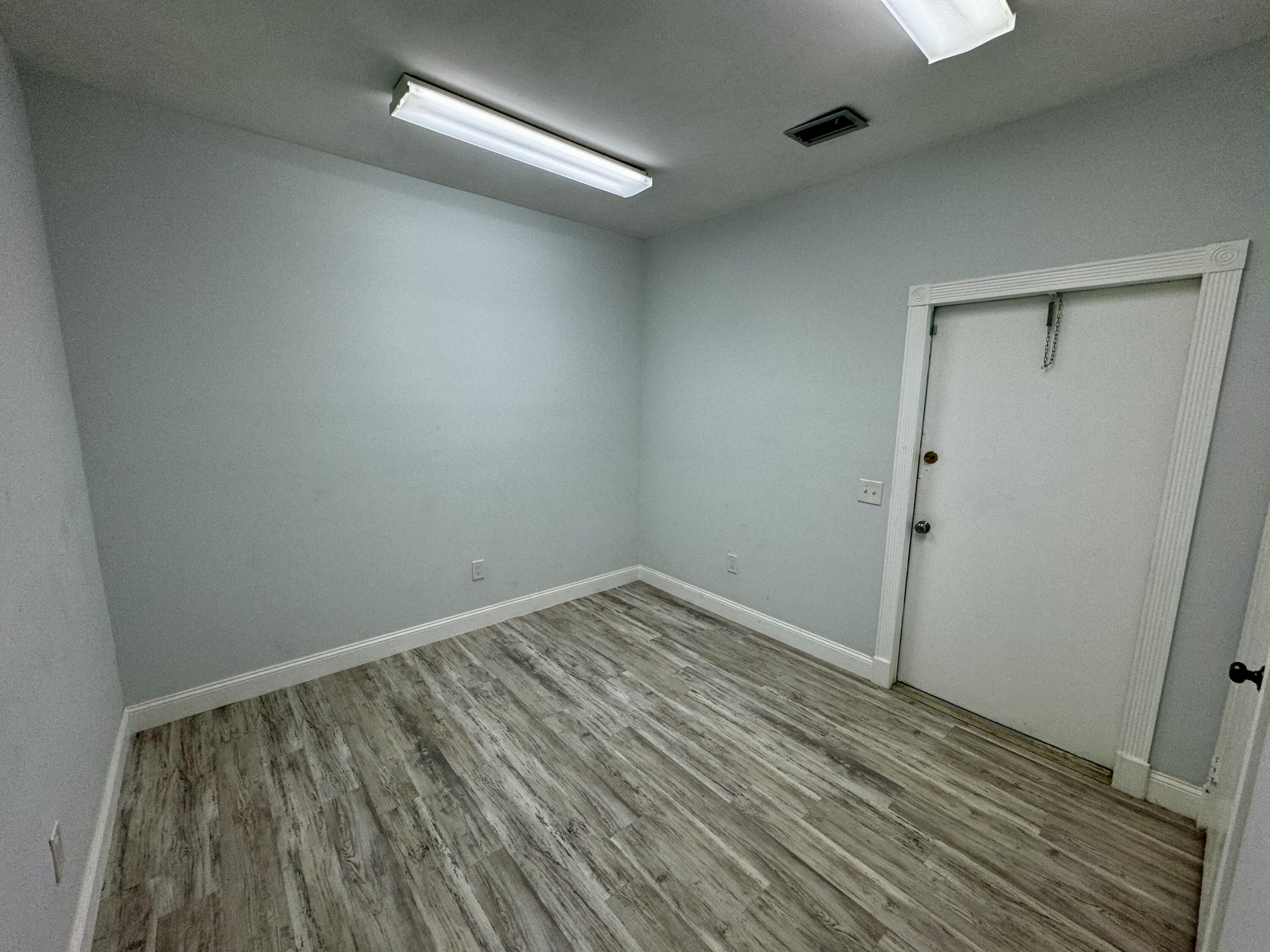 29872 Overseas Highway 1 Property Photo 6