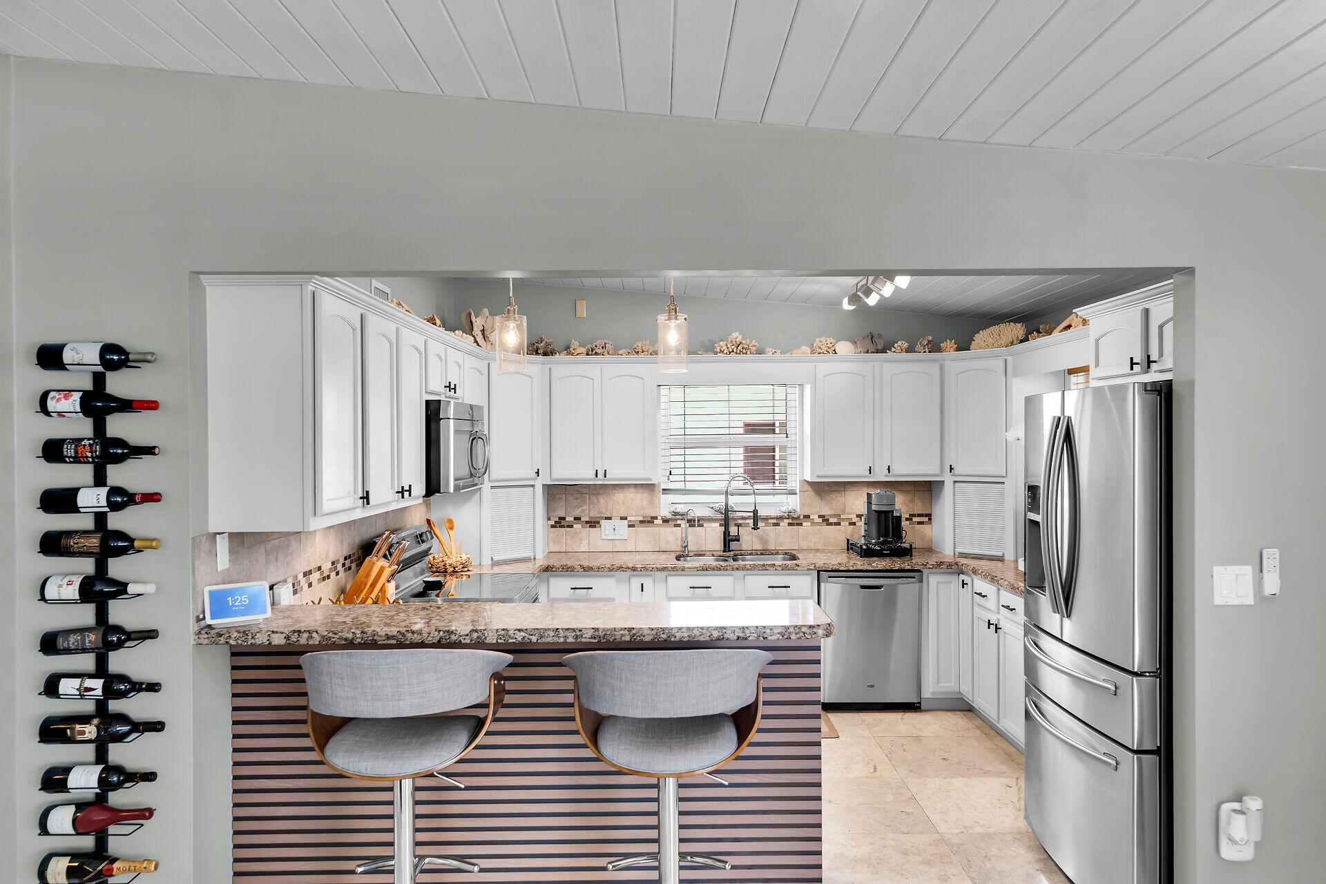 133 Ocean Drive Property Photo 13