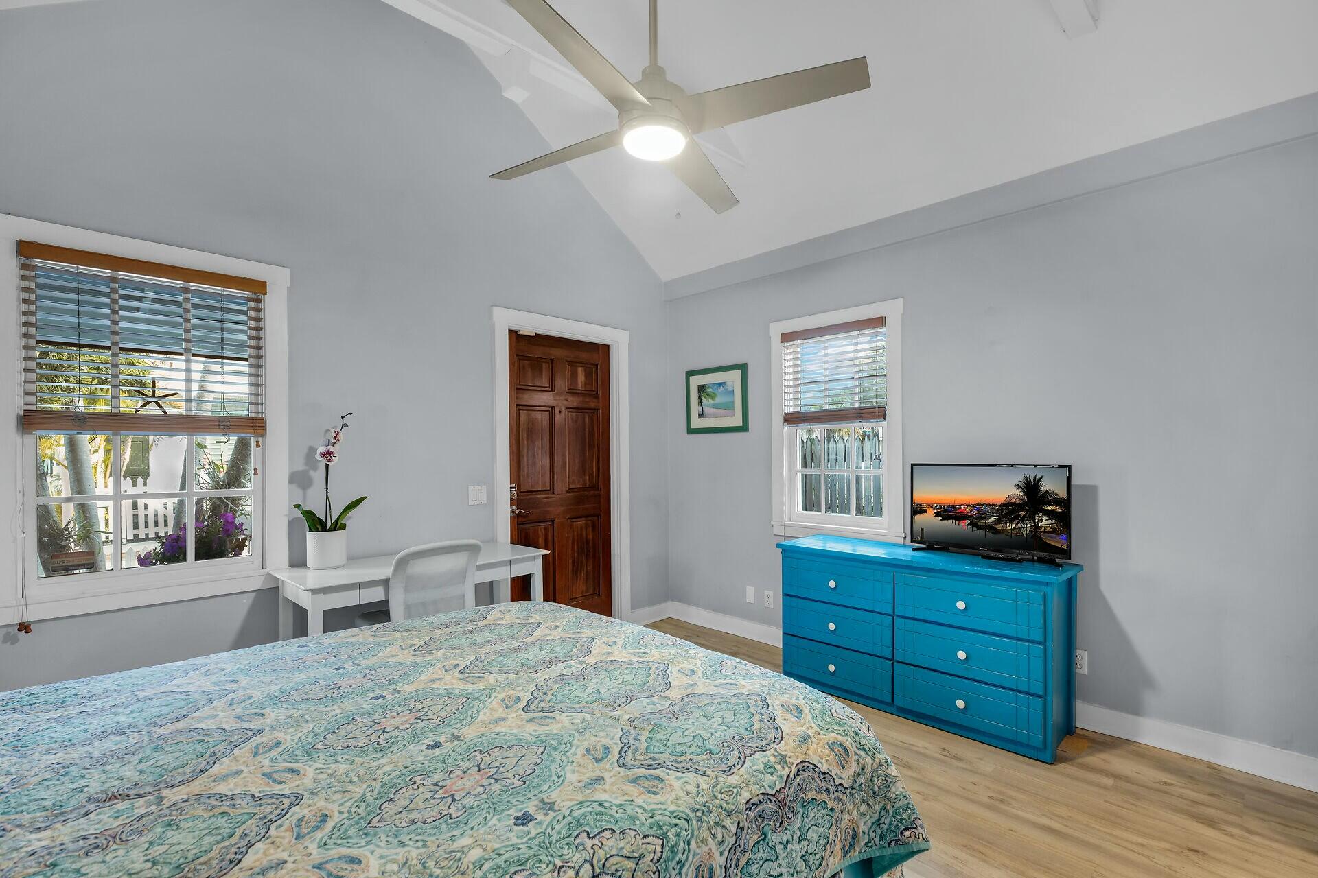306 Olivia Street Property Photo 11