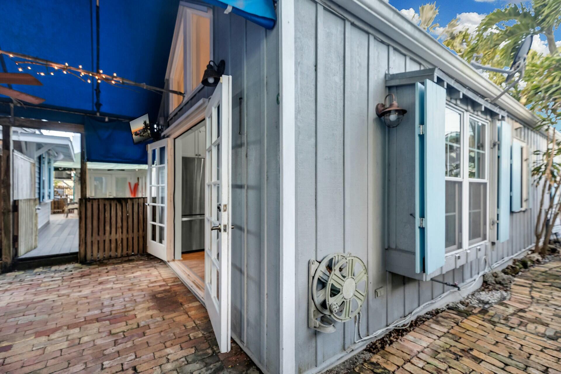 306 Olivia Street Property Photo 16