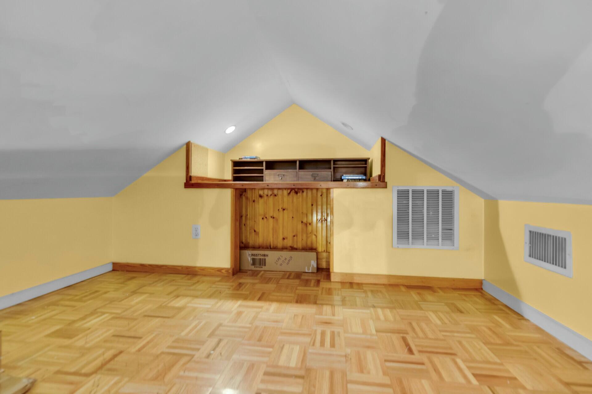 306 Olivia Street Property Photo 24