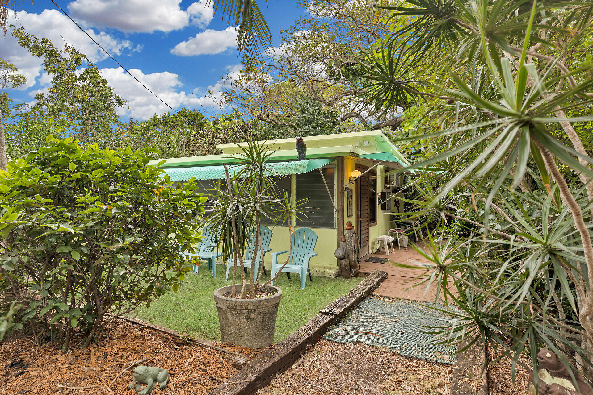 2 Cindy Place Property Photo 2