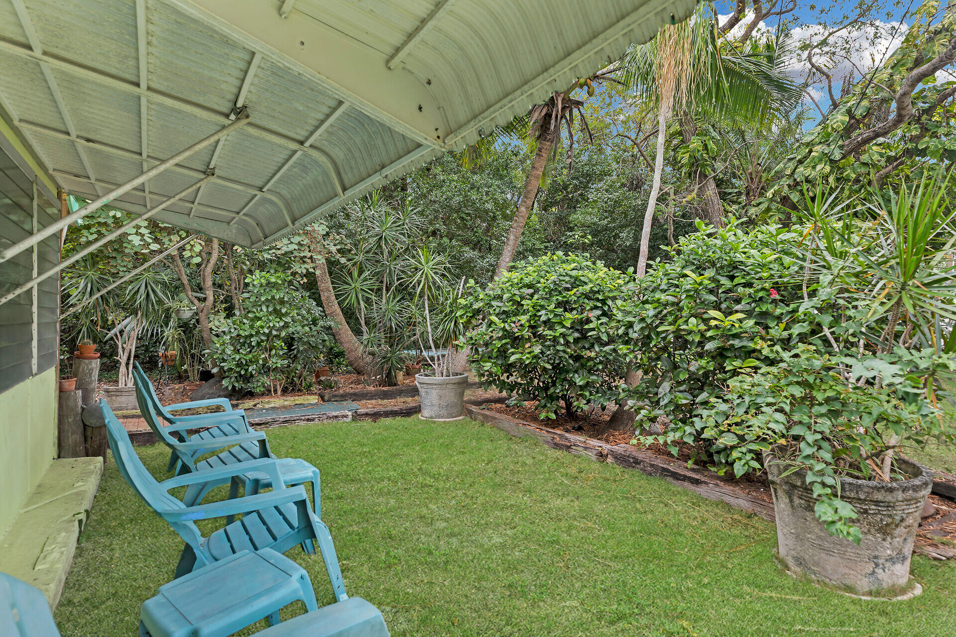 2 Cindy Place Property Photo 6