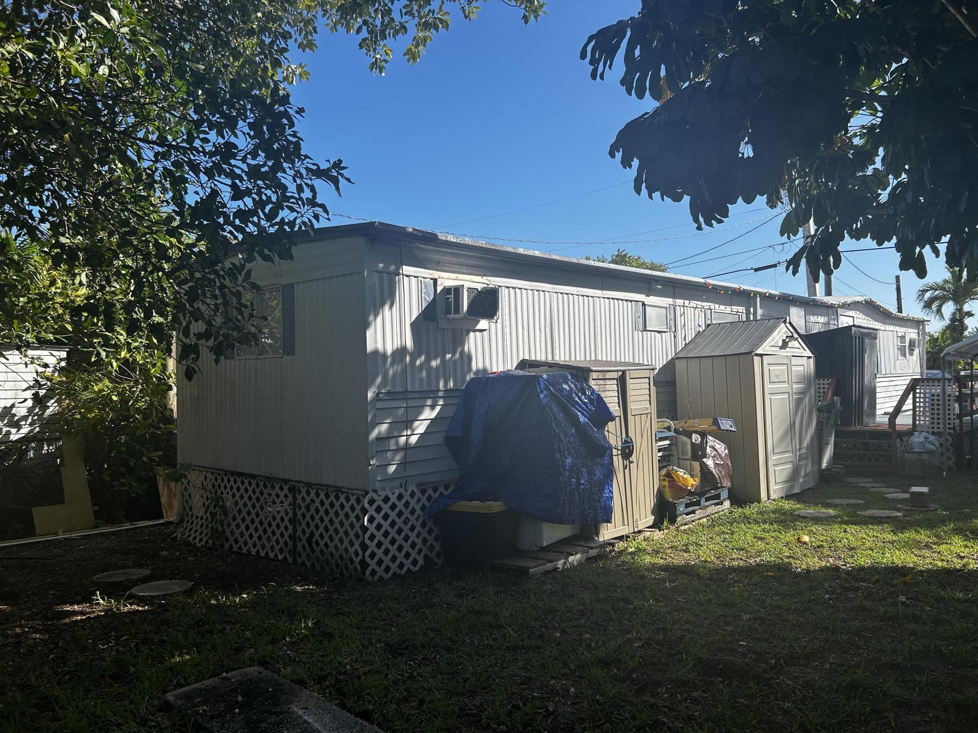G24 Roberta Street Property Photo 1